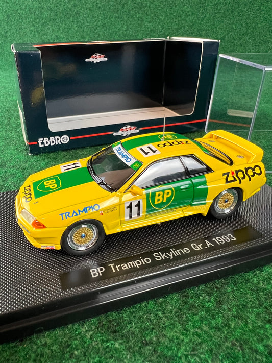 EBBRO Racing Collection - BP Trampio Nissan Skyline R32 GT-R 1/43 Scale Diecast