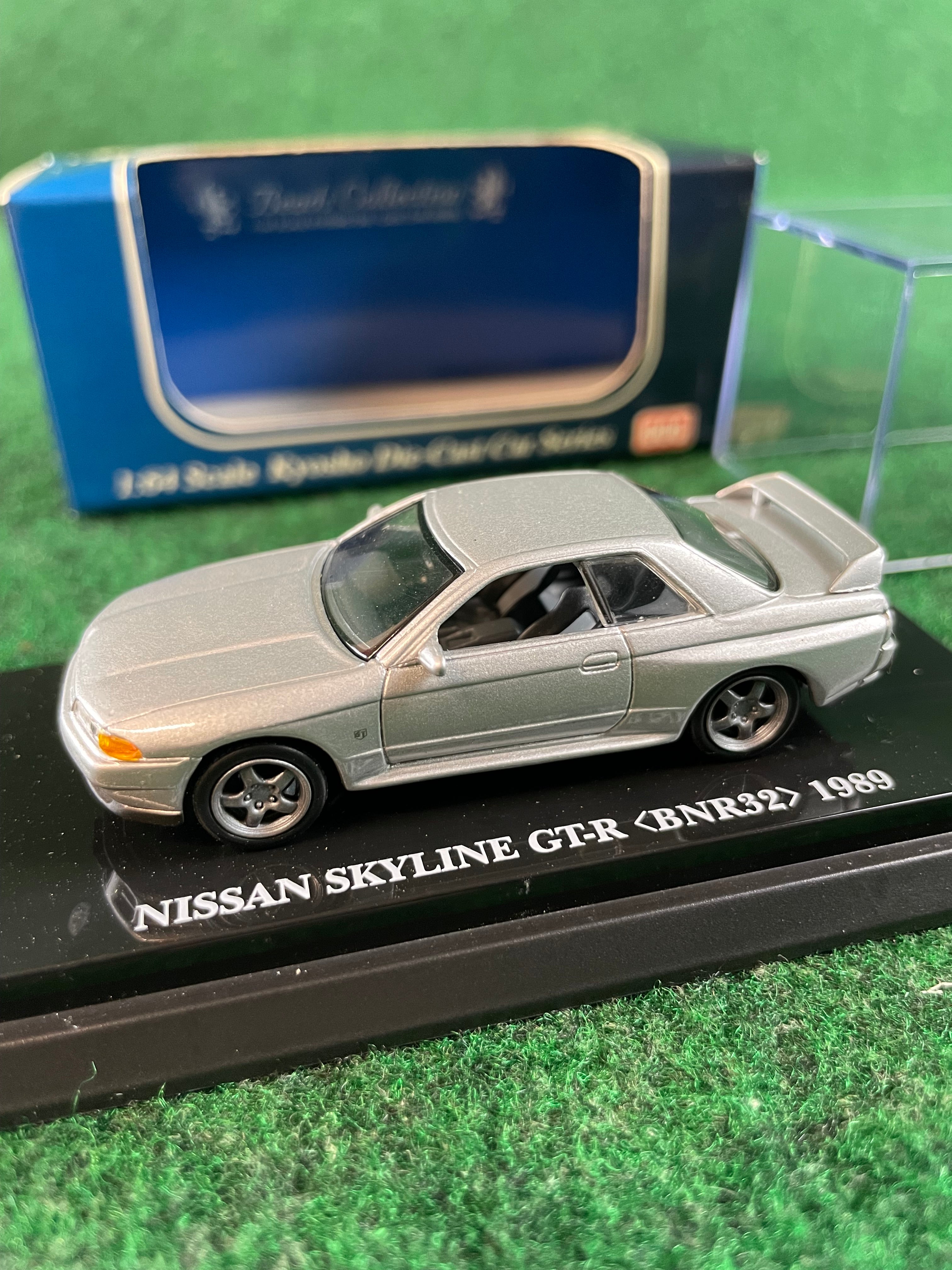 【値引き】ミニチュアコレクション(miniatures Collection) KYOSHO - Beads Collection Silver 1989 Nissan Skyline R32 GT-R 1/64
