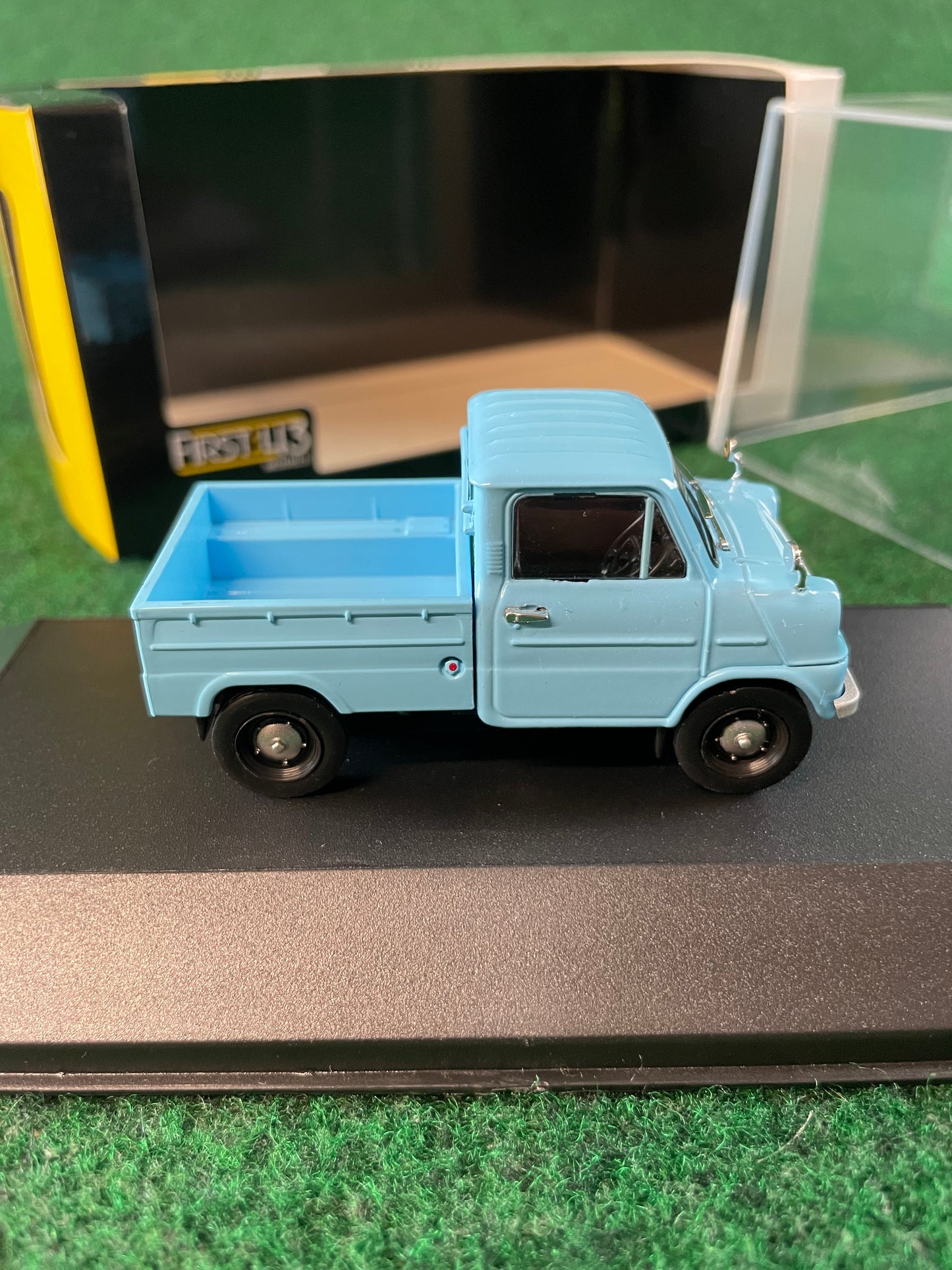 First43 Honda T360 1963 Mini Truck 1/43 Scale Diecast