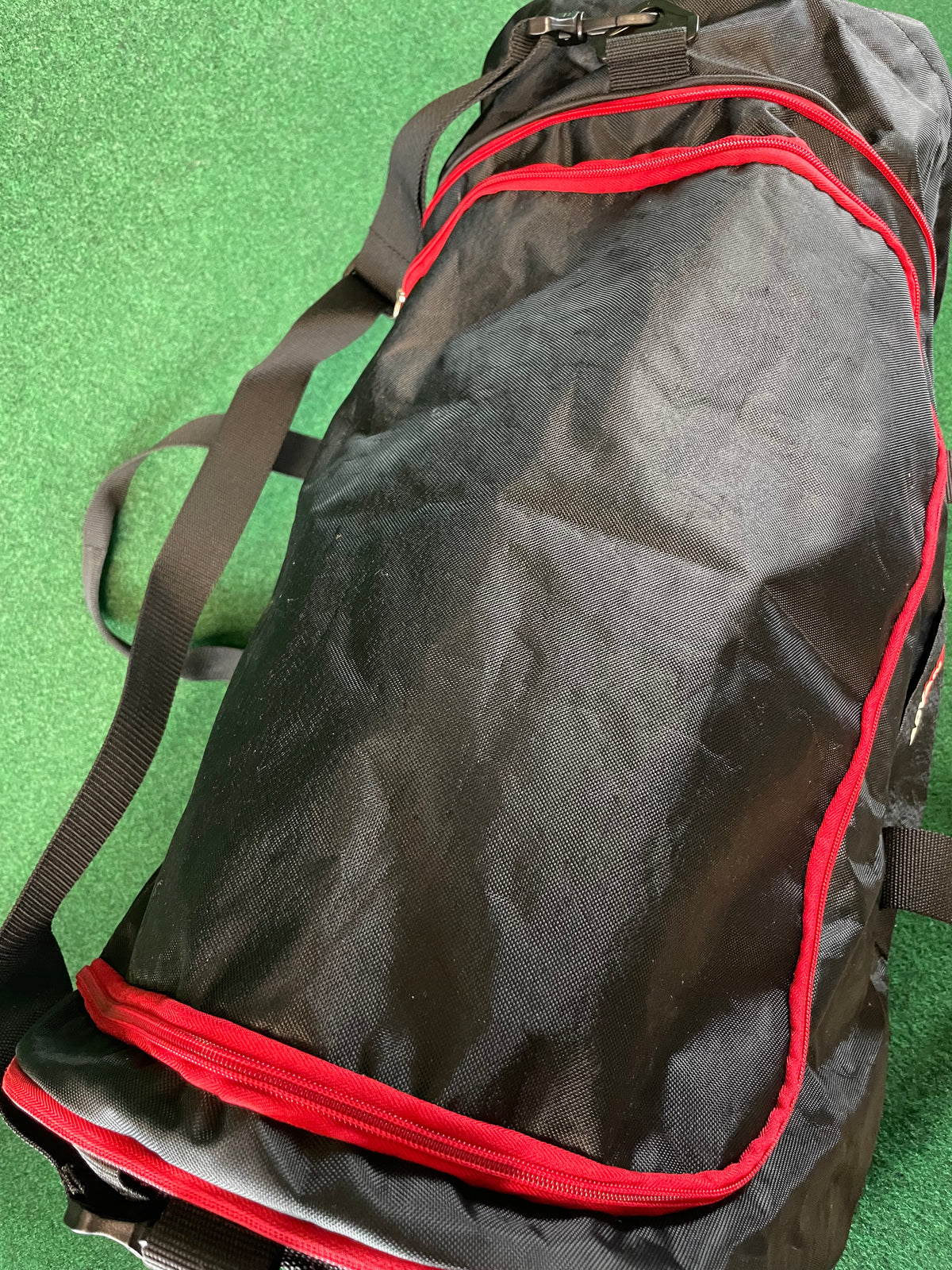 ADVAN Yokohama Tires - 2-in-1 Large Duffel Bag Backpack