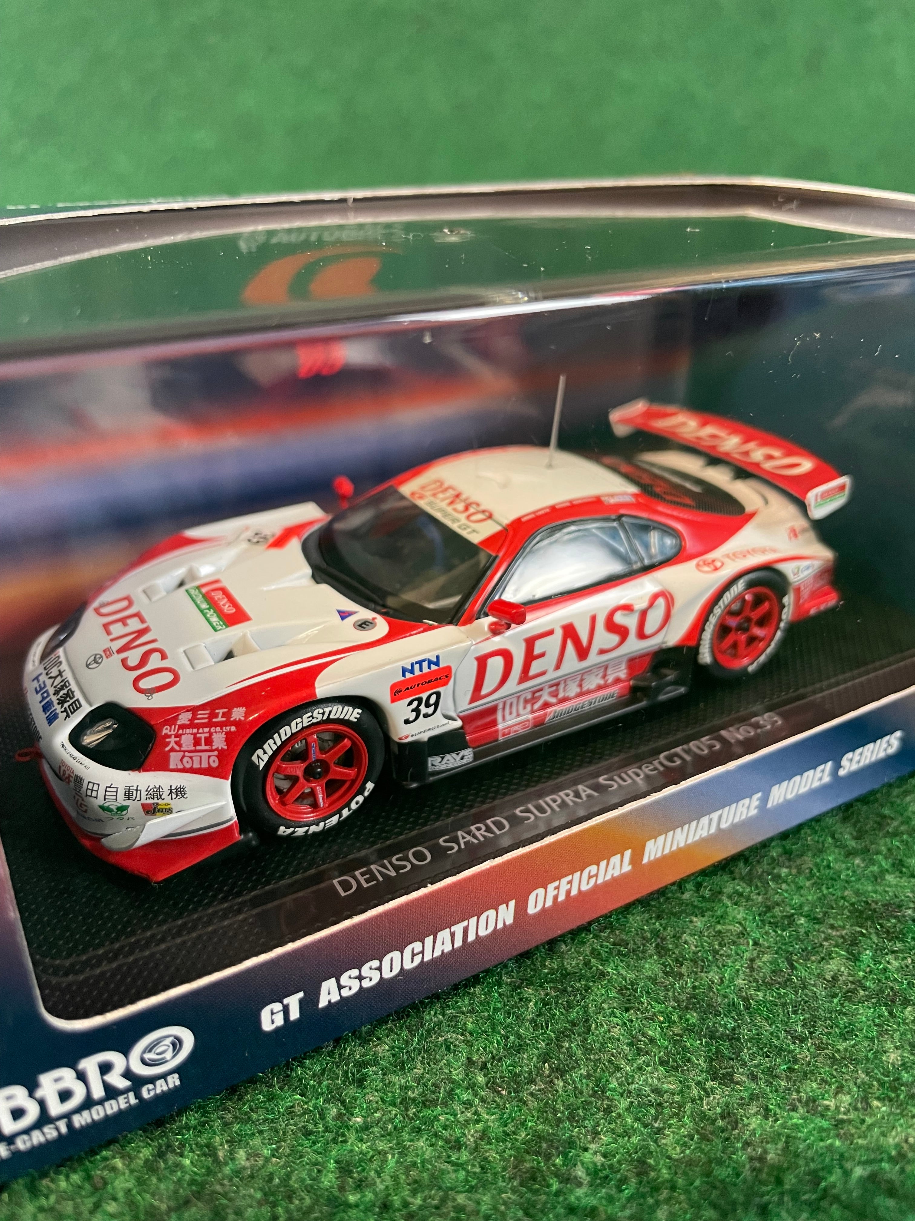 EBBRO Super GT 2005 Denso SARD Toyota Supra 1/43 Scale Diecast