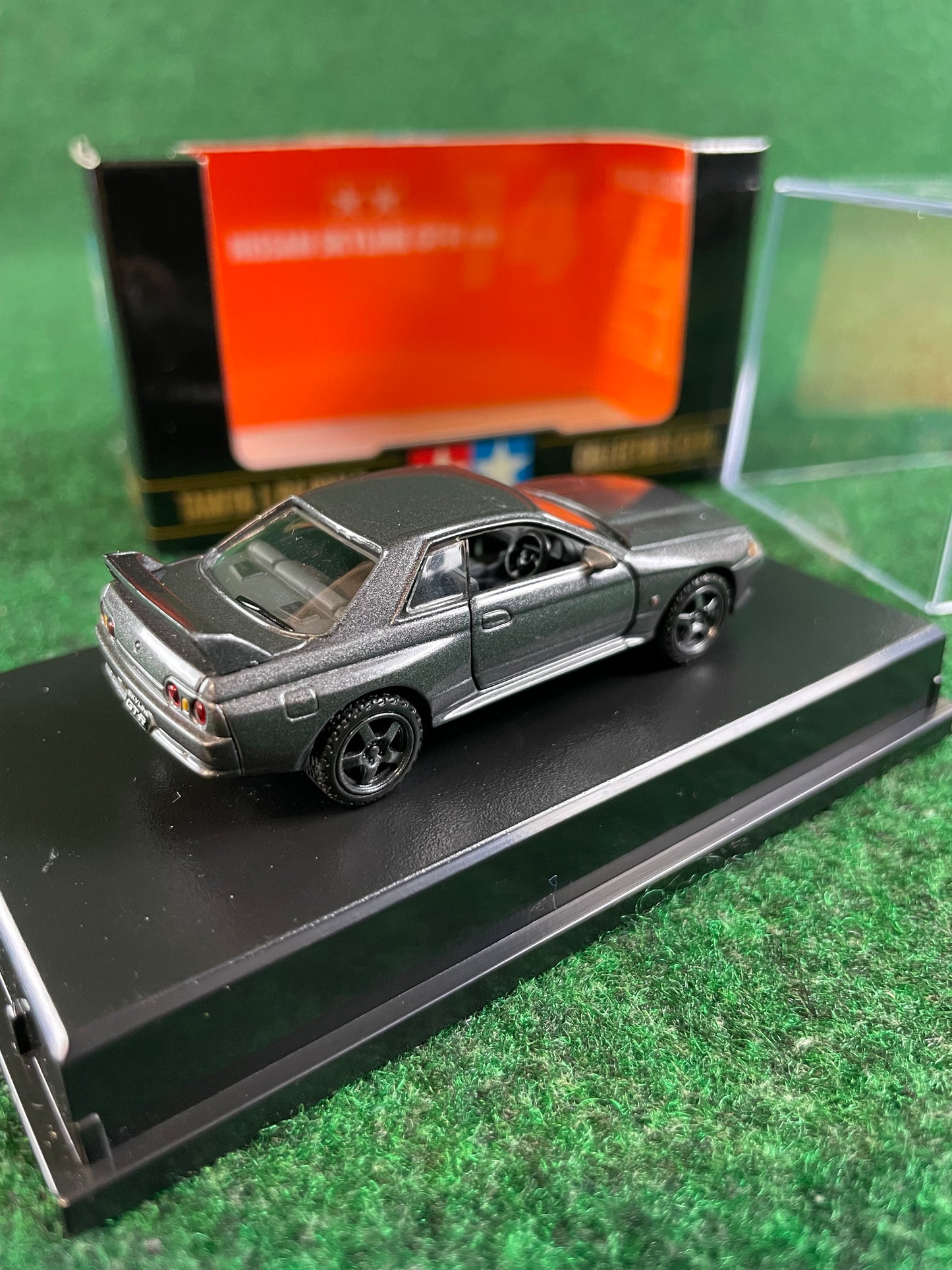 TAMIYA - Collector’s Club Nissan Skyline R32 GT-R 1/64 Scale Diecast