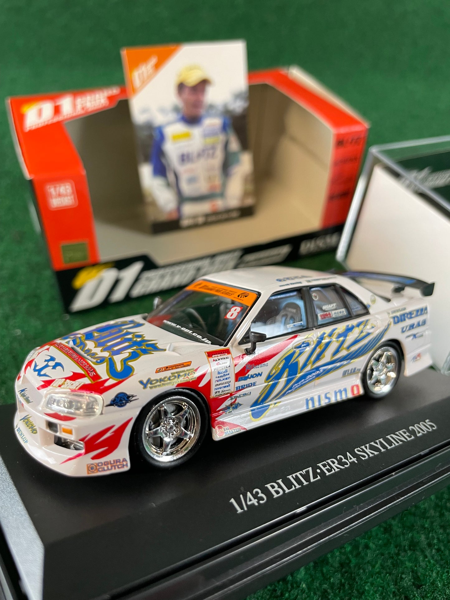 DISM D1 Grand Prix Memorial - 2005 Blitz Nissan Skyline ER34 1/43 Scale Diecast