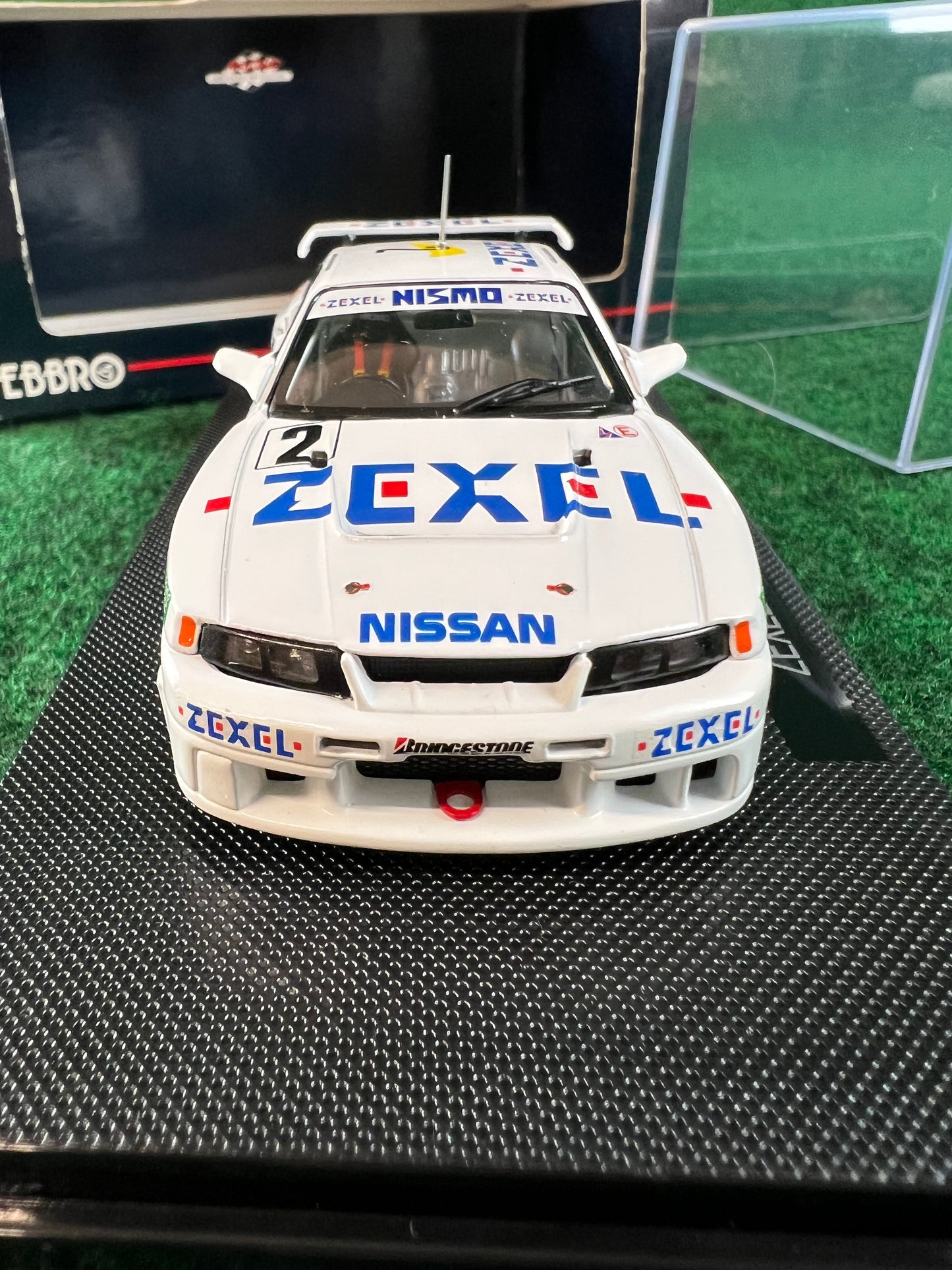 EBBRO Racing Car Collection - 1996 JGTC Zexel Nissan Skyline R33 GTR 1/43 Scale Diecast