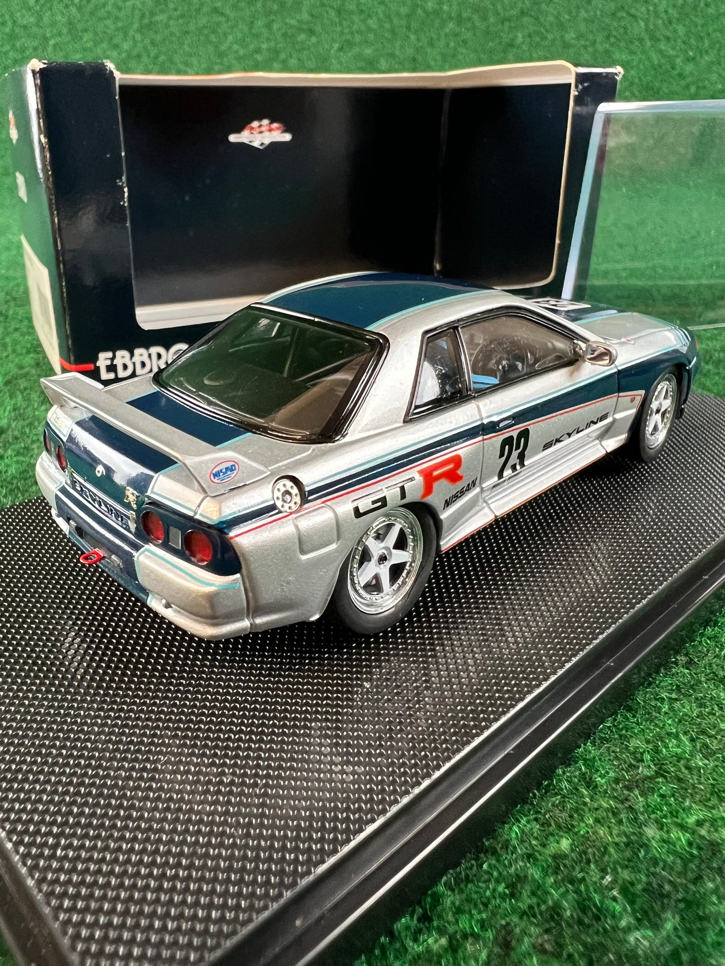 EBBRO Racing Car Collection Nissan Skyline R32 GTR Gr.A Test Car 1/43 Scale Diecast