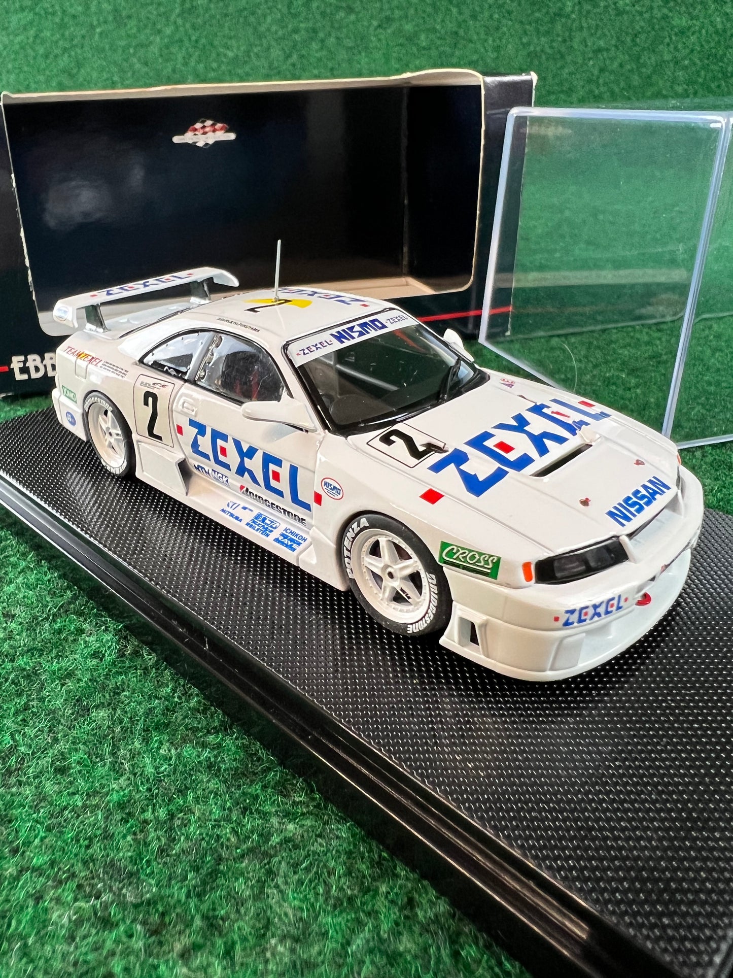 EBBRO Racing Car Collection - 1996 JGTC Zexel Nissan Skyline R33 GTR 1/43 Scale Diecast