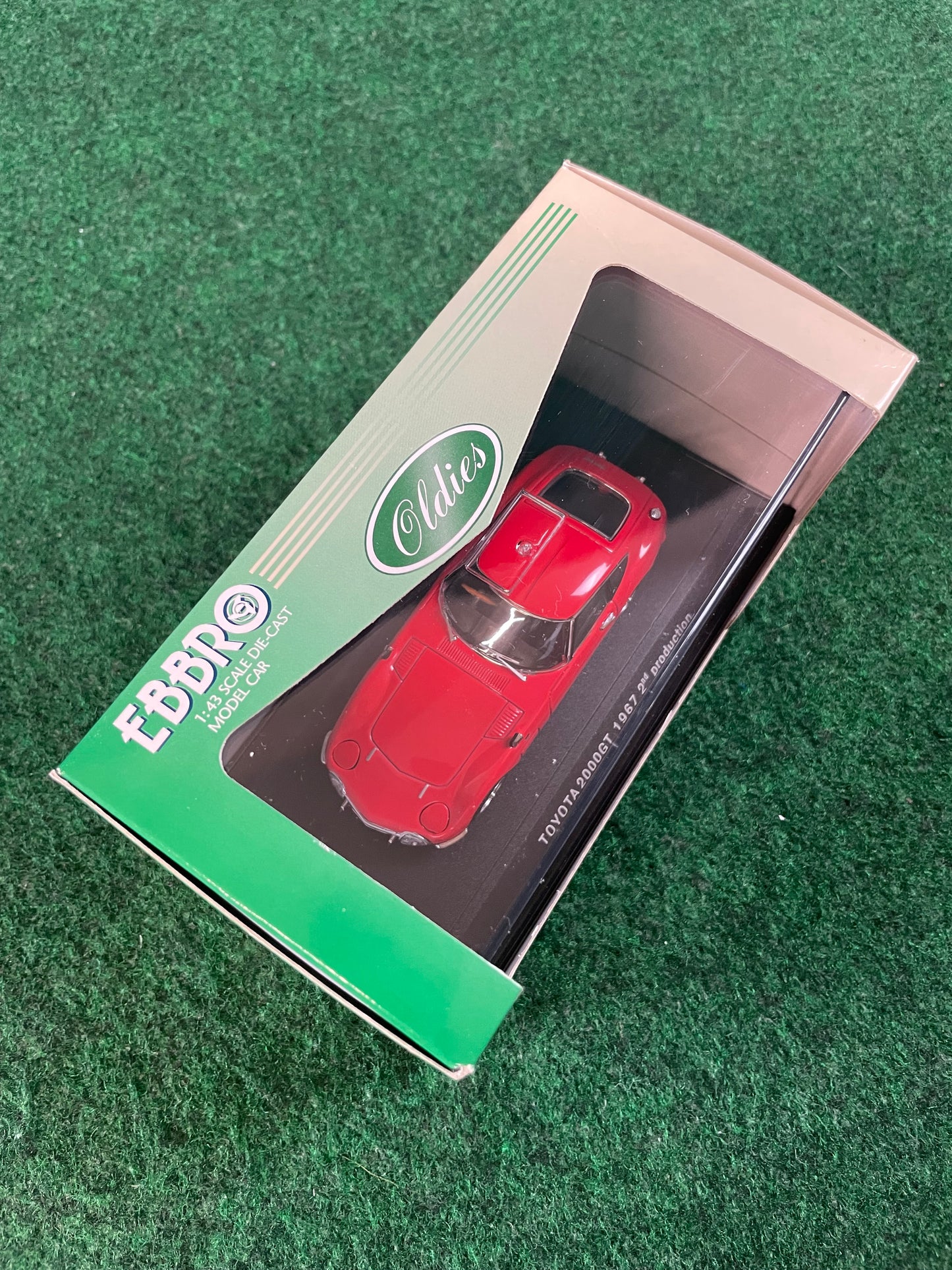 EBBRO - Toyota 2000GT 2nd Production Red 1/43 Scale Diecast
