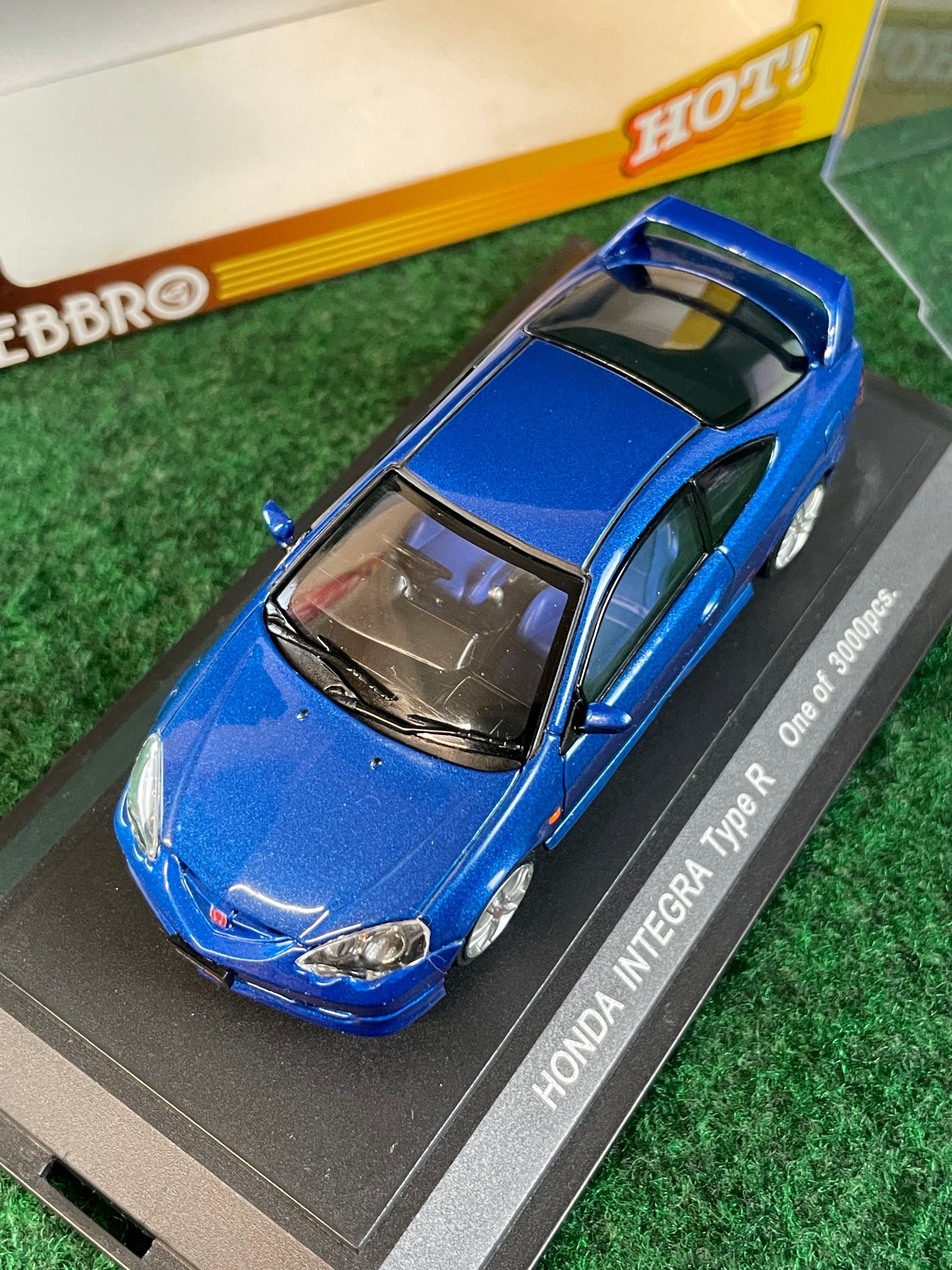 EBBRO HOT! MUGEN 2001 Honda Integra Type R DC5 (Blue) 1/43 Scale Diecast