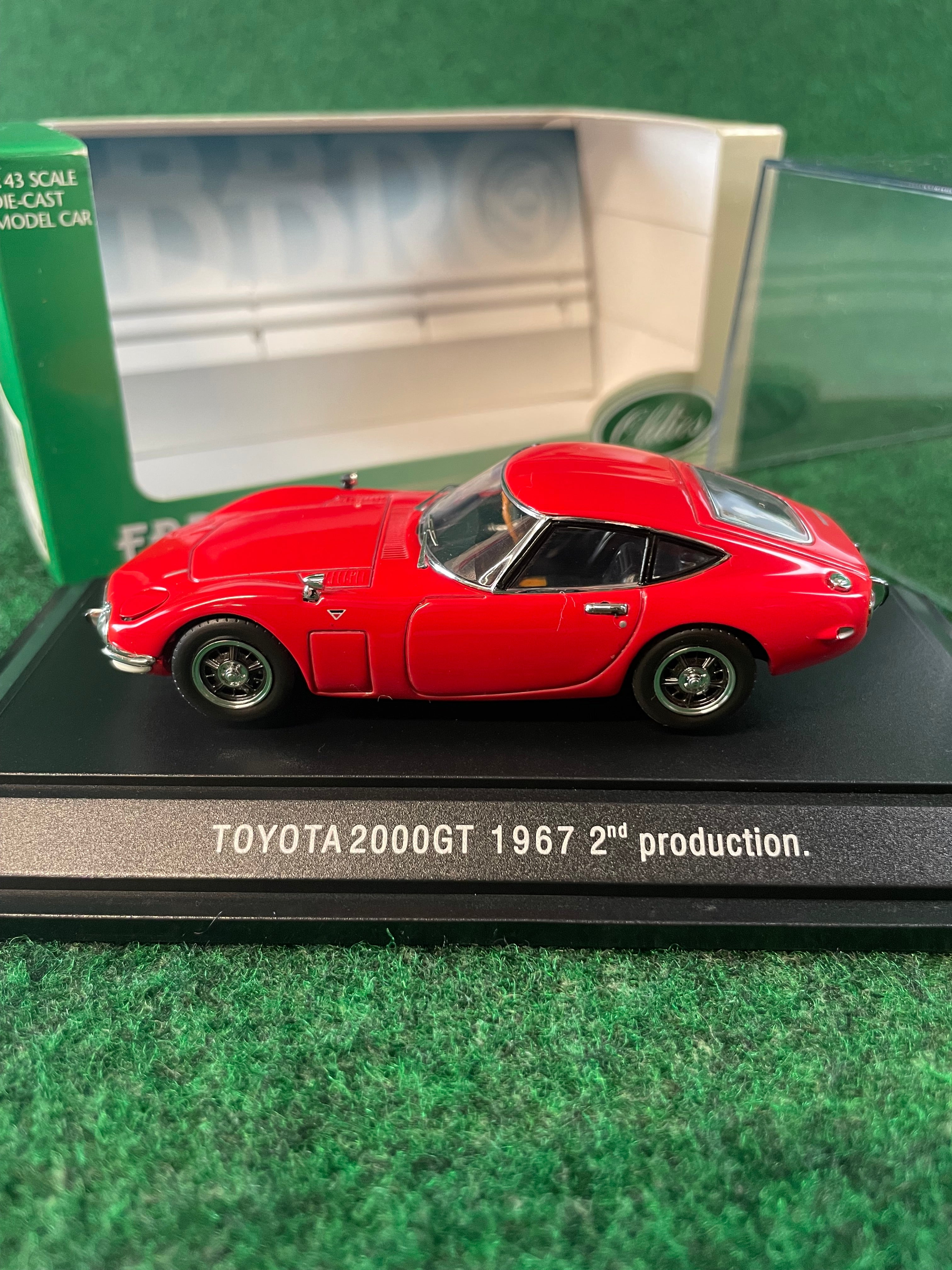 EBBRO1/24NISSENFAIRLADYZ・ TOYOTA 2000GT EBBRO - Toyota 2000GT 2nd Production Red 1/43 Scale Diecast