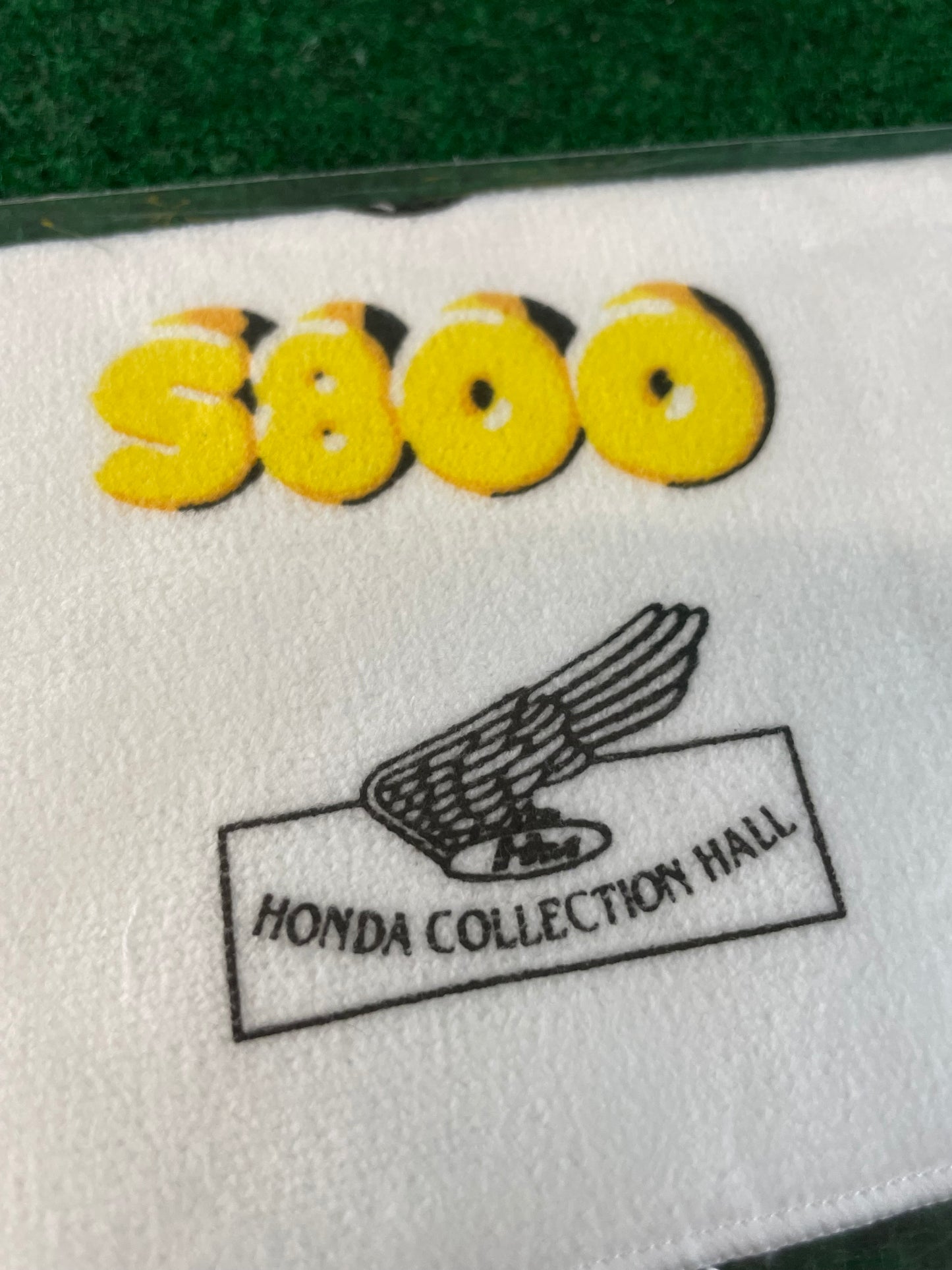 First43 Honda S800 1/43 Scale Diecast and Honda Collection Hall Towel Set