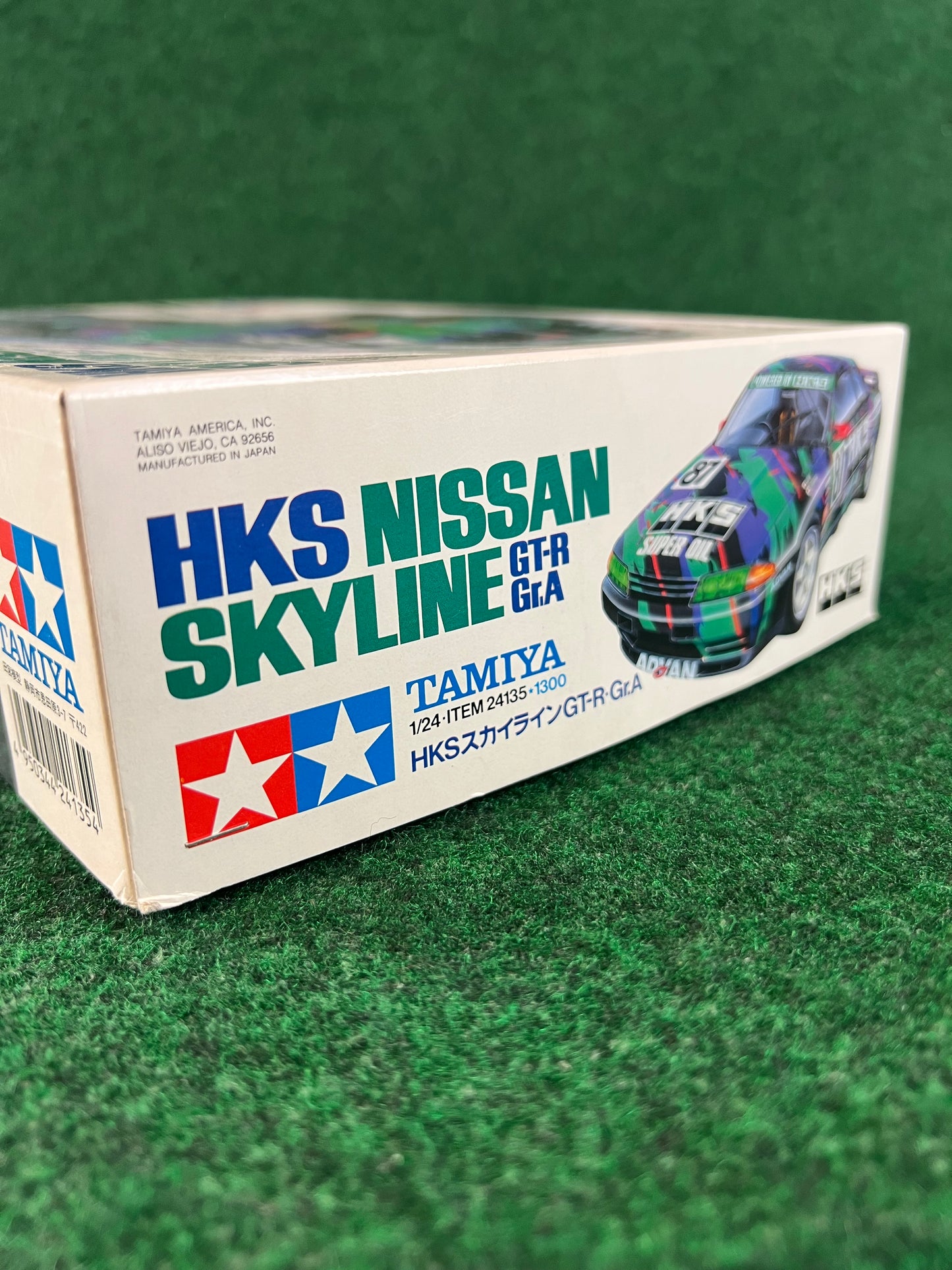 Tamiya - HKS Group A Nissan Skyline R32 GTR 1/24 Scale Model