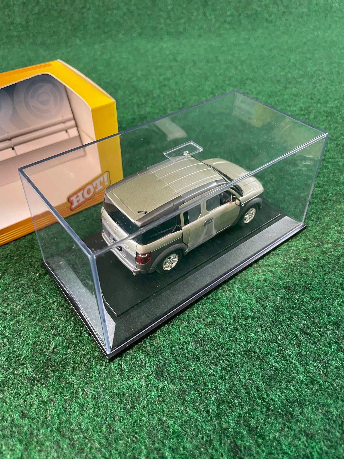 EBBRO HOT - Honda Element SHORELINE BAGE METALLIC 1/43 Scale Diecast