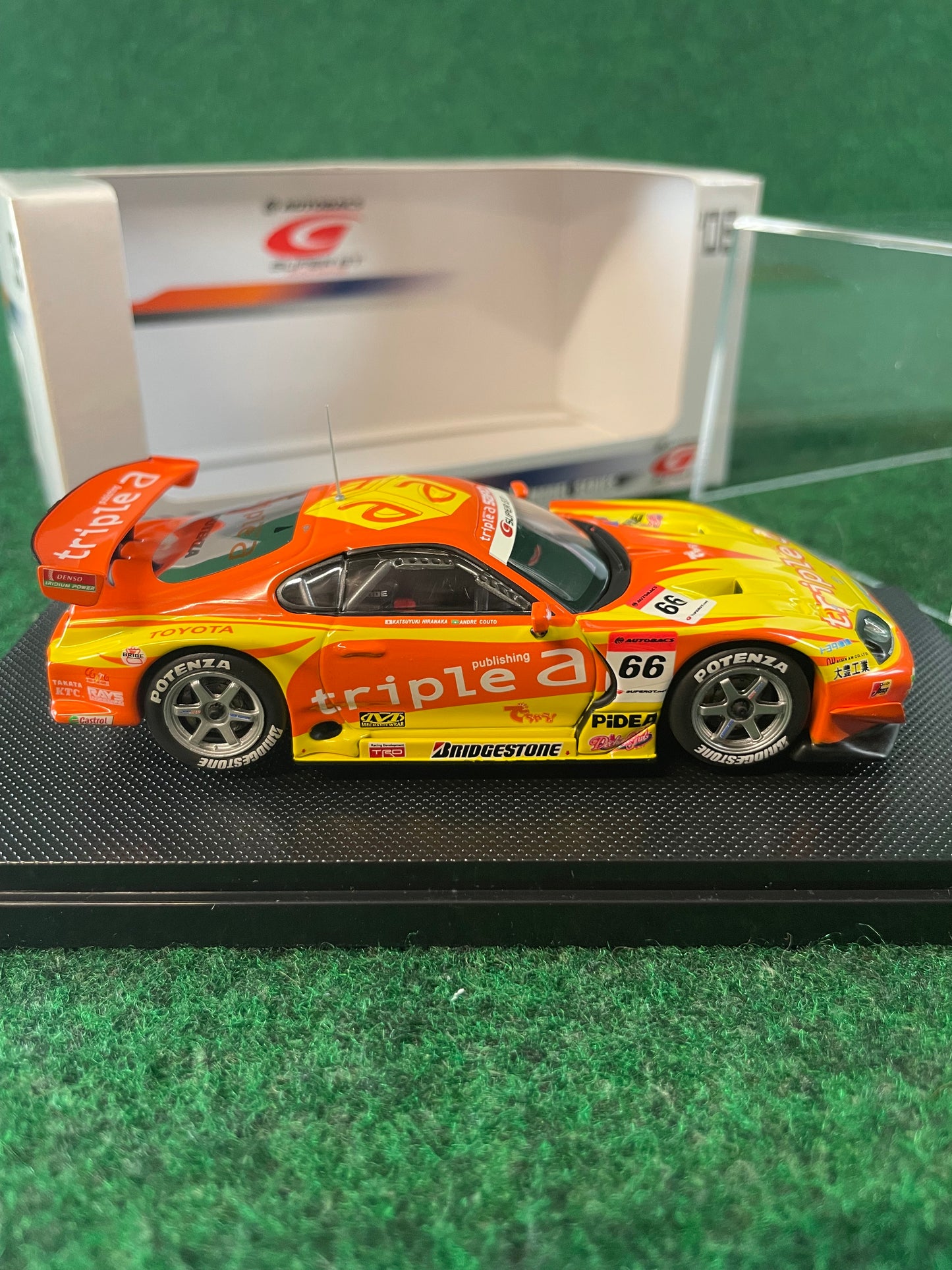 EBBRO -  SuperGT 2006 triple a SARD Toyota Supra No. 66 1/43 Scale Diecast