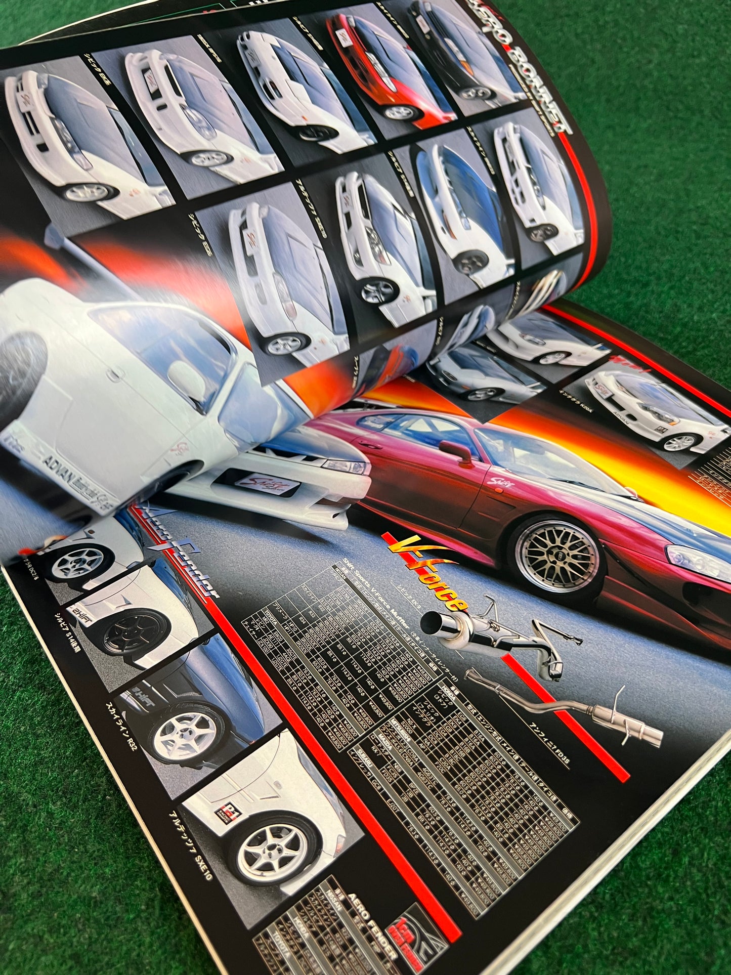 CARBOY Magazine - November 2001