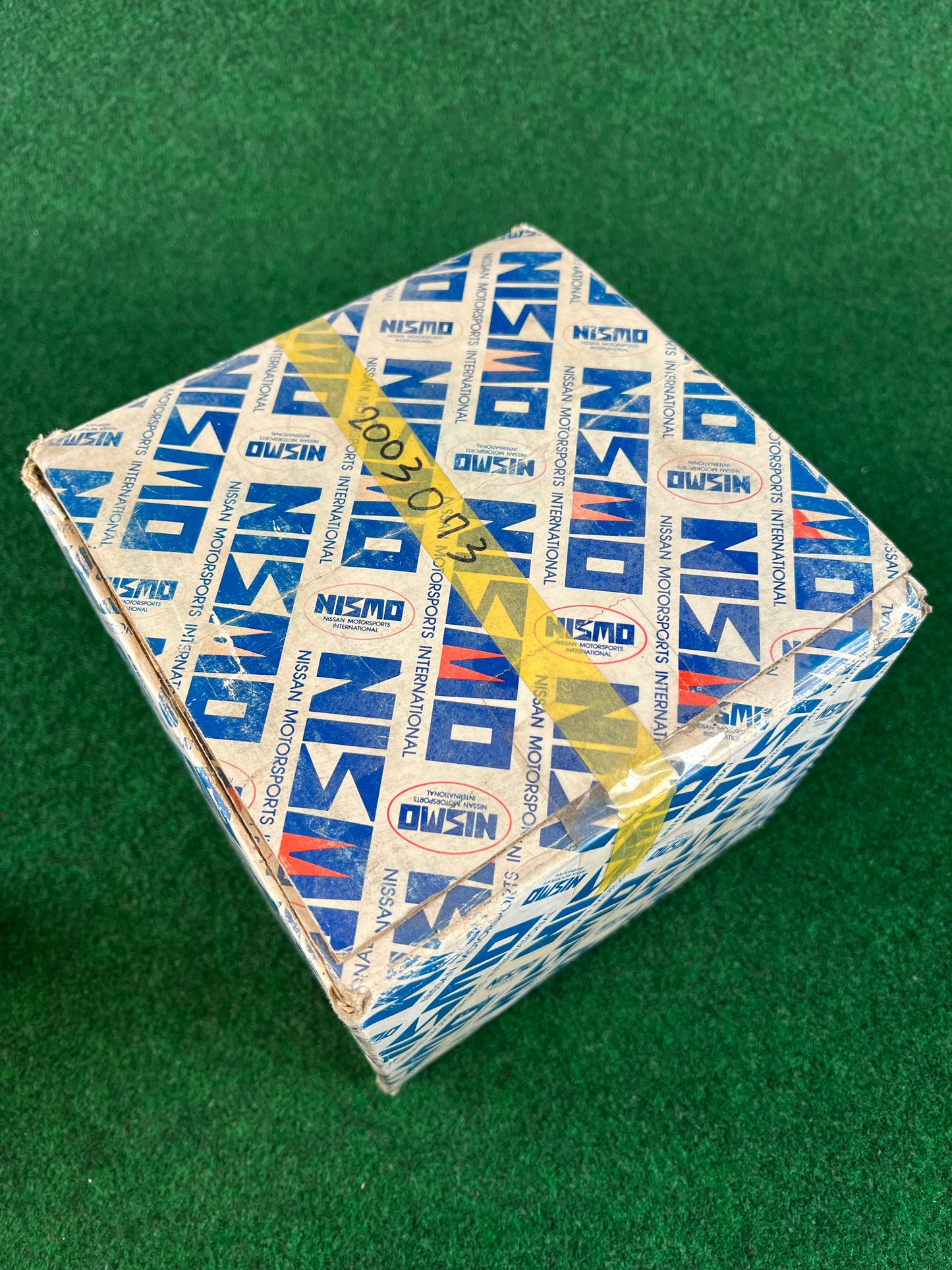 NISMO - Old Logo Differential and Bushing Boxes Display Set