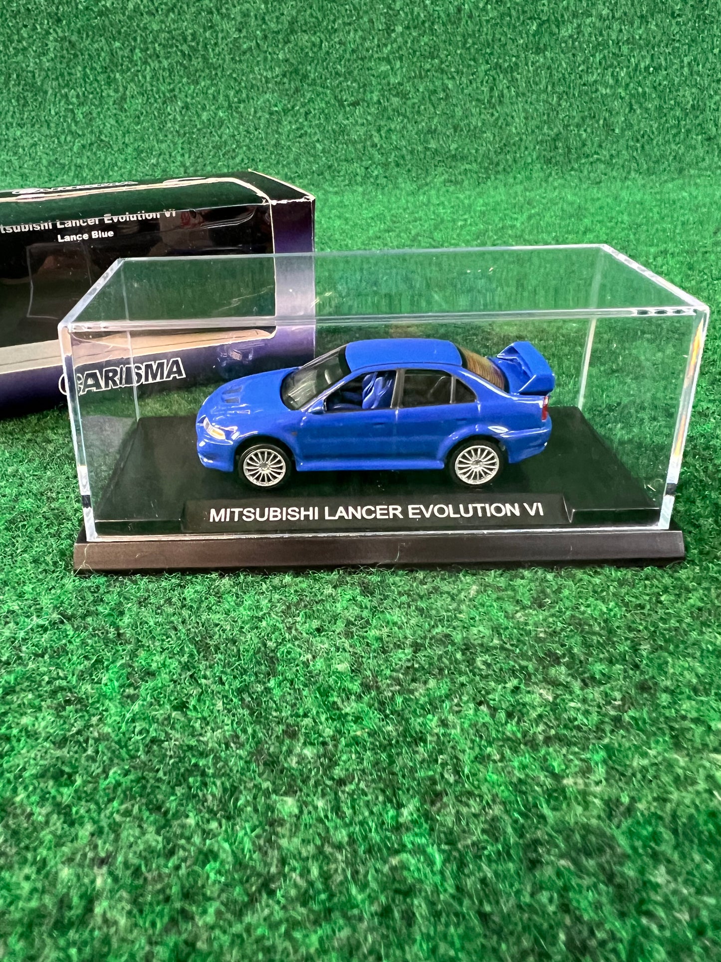 CARISMA - Mitsubishi Lancer Evolution VI (Blue) 1/64 Scale Diecast