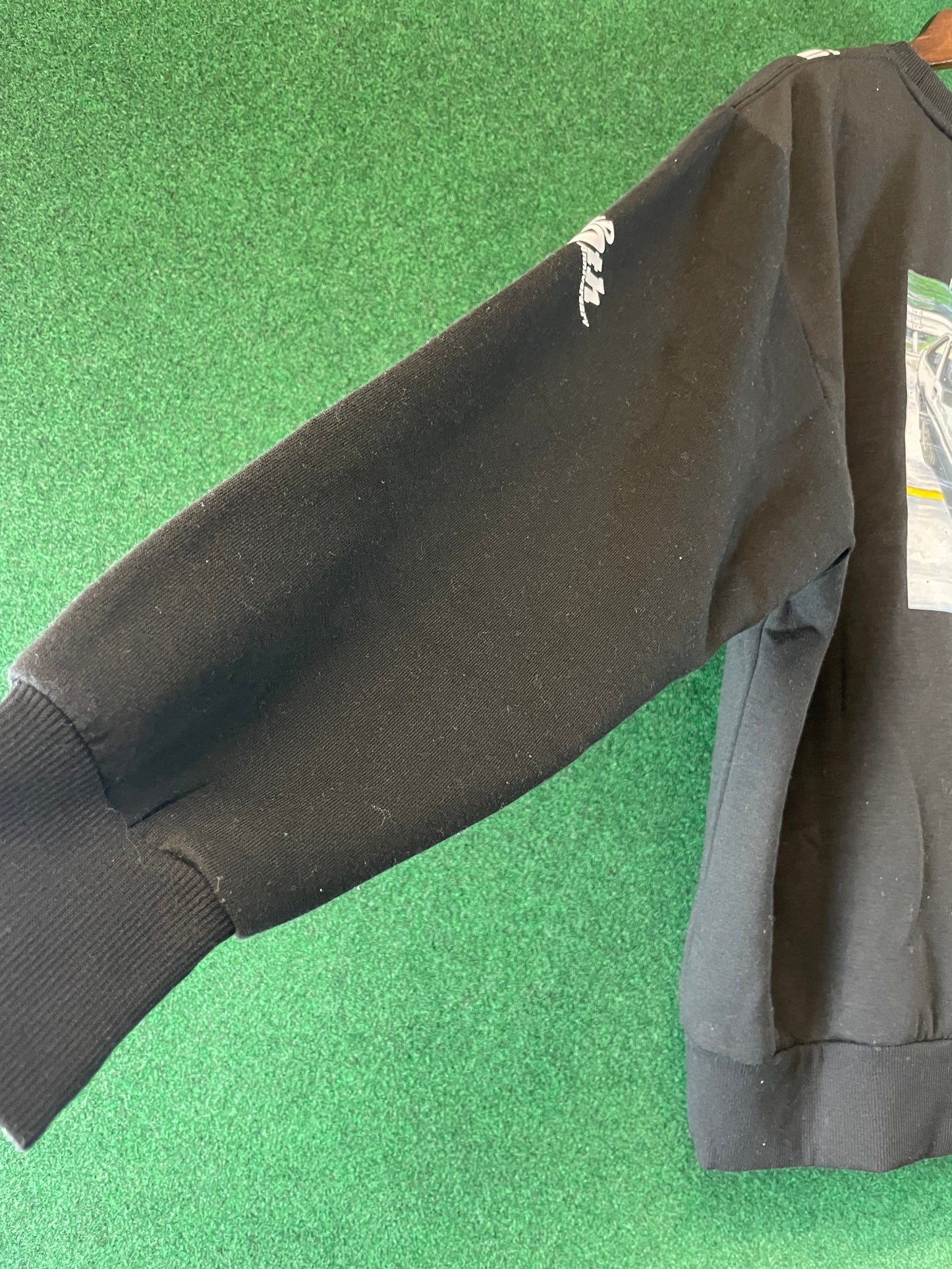 Initial D - 30th Anniversary Fujiwara Tofu Shop Toyota AE86 Black Sweatshirt (XL)