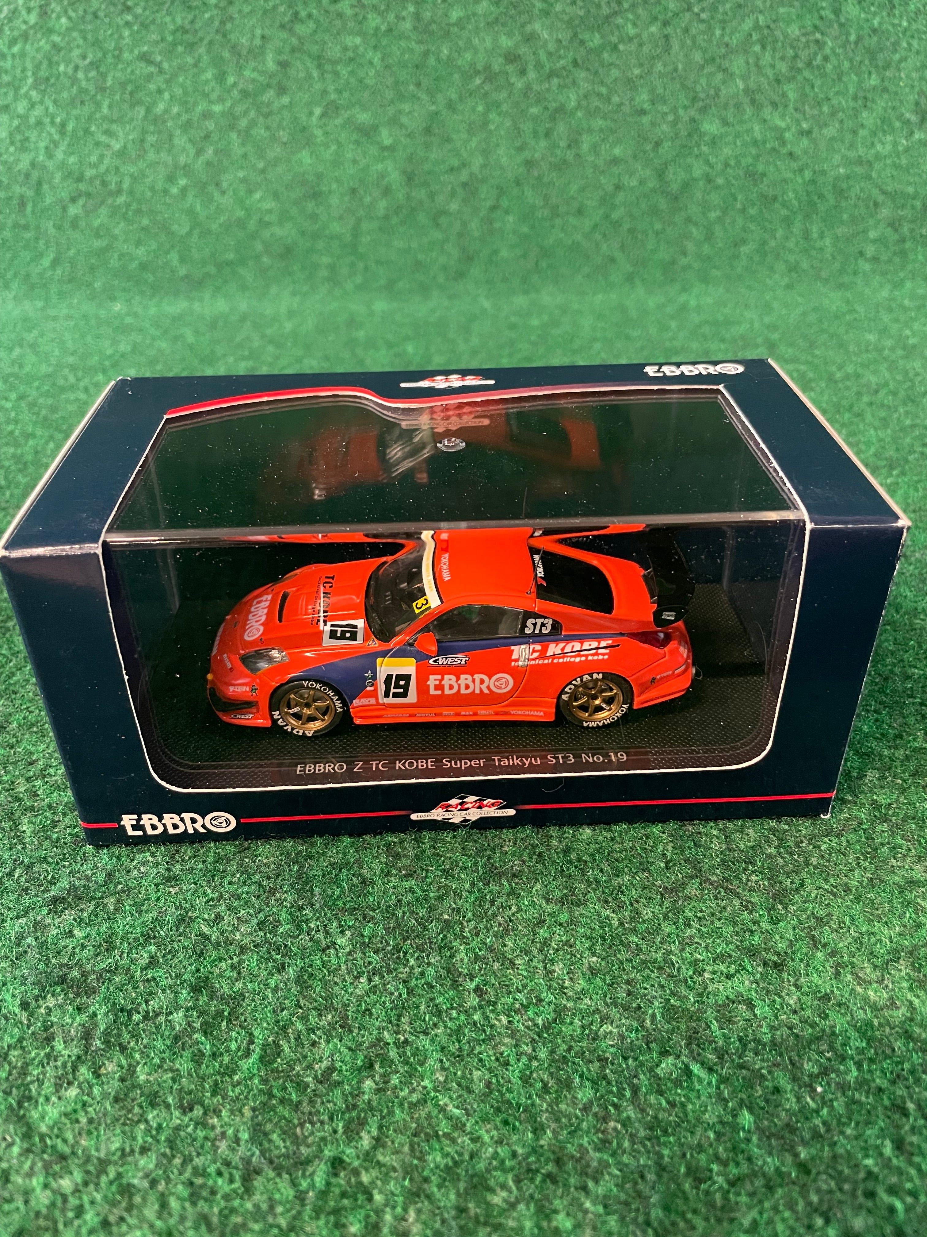 EBBRO Racing Collection Nissan Fairlady Z - TC KOBE Cwest 1/43