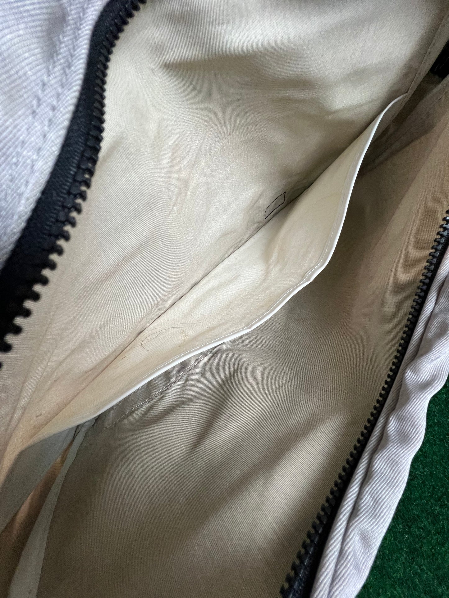 SKYLINE - Nissan Vintage Travel Bag Set R30 R31 Era