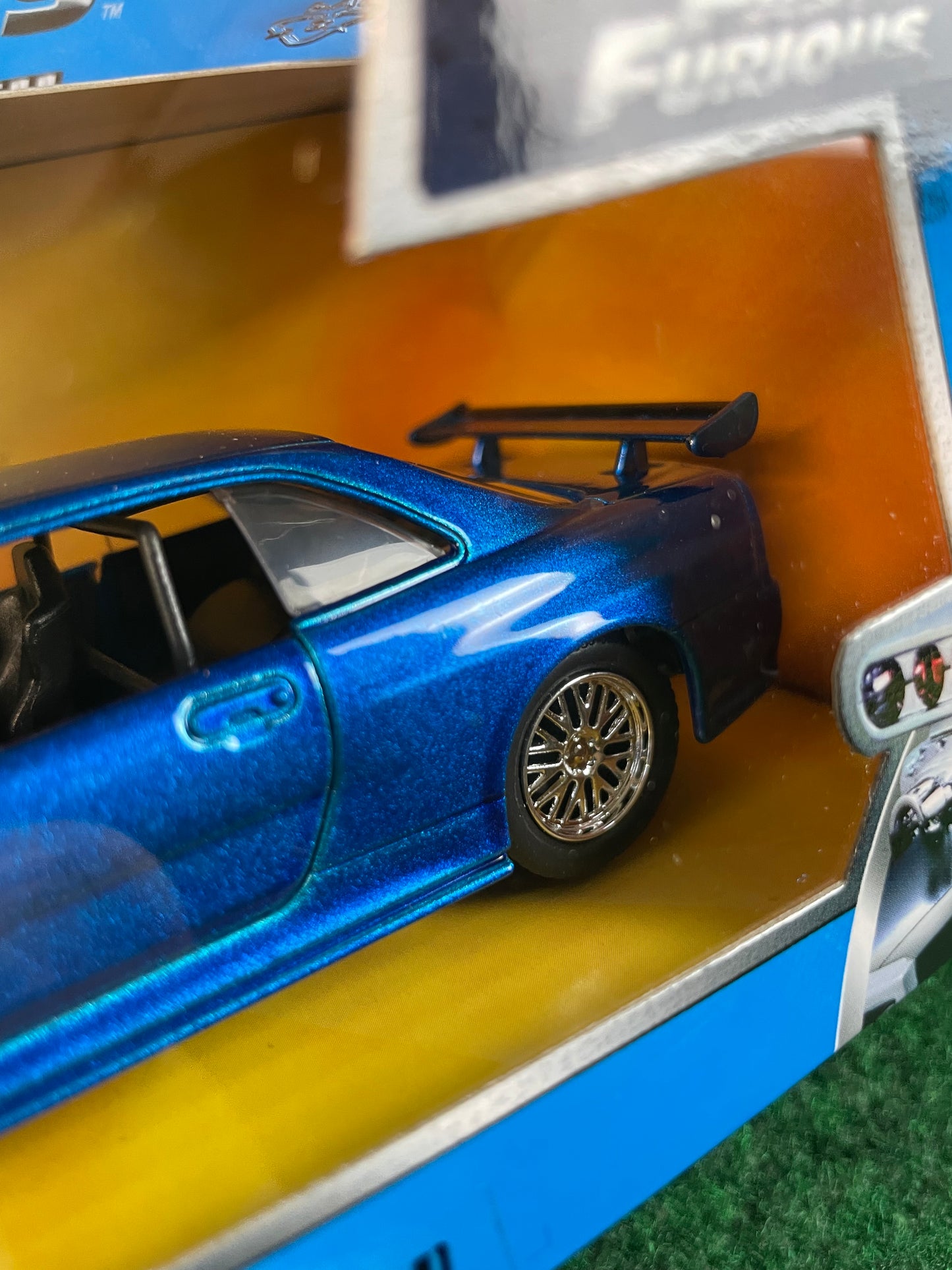 Jada Toys - Fast and Furious Nissan Skyline R34 GT-R Diecast Set