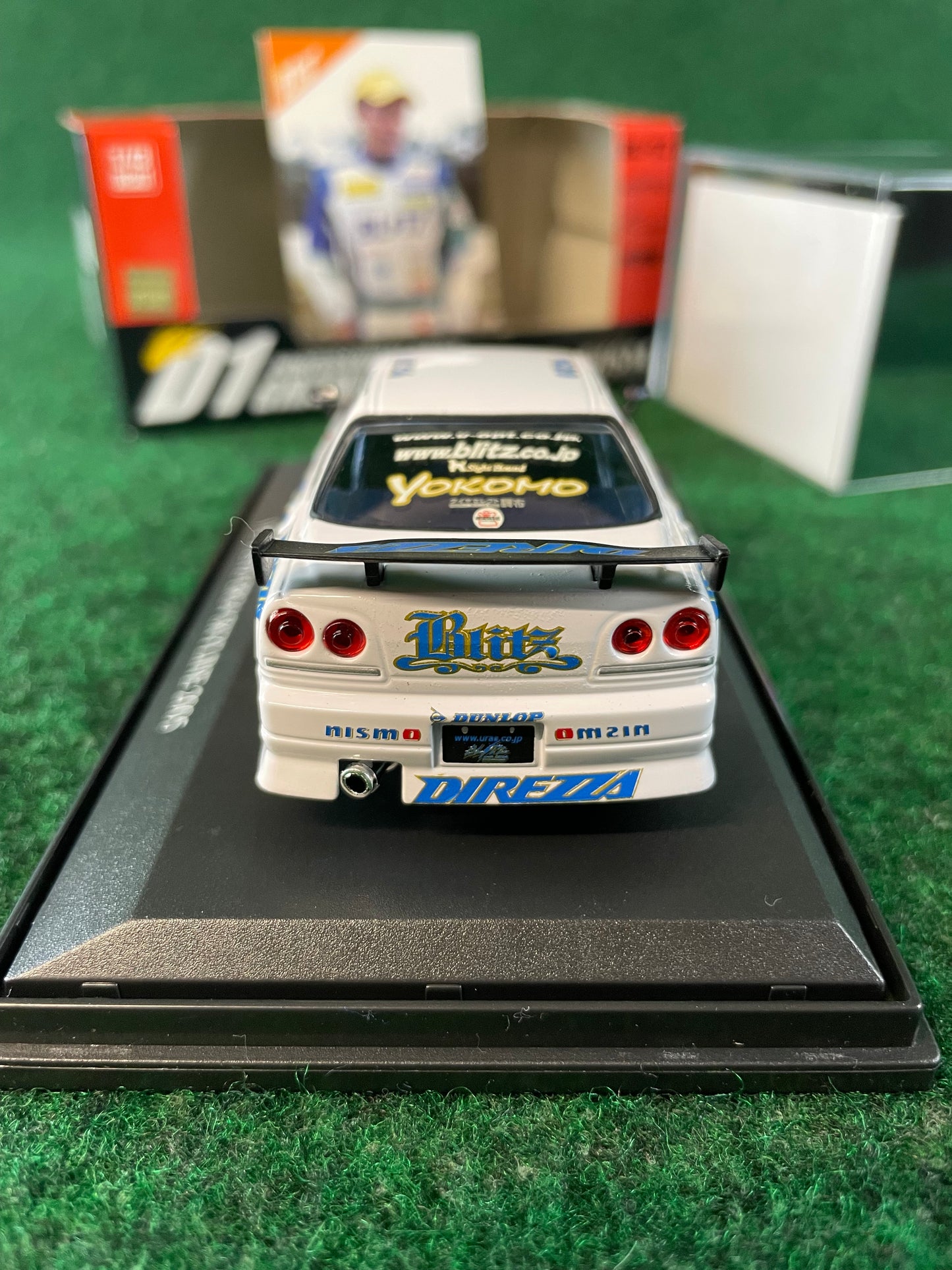 DISM D1 Grand Prix Memorial - 2005 Blitz Nissan Skyline ER34 1/43 Scale Diecast