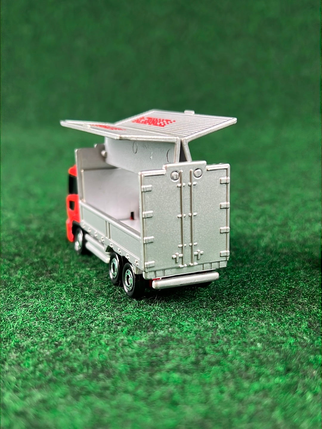 TOMICA Cargo Delivery Van and Toyota Crown Japanese Police Toy Car Set