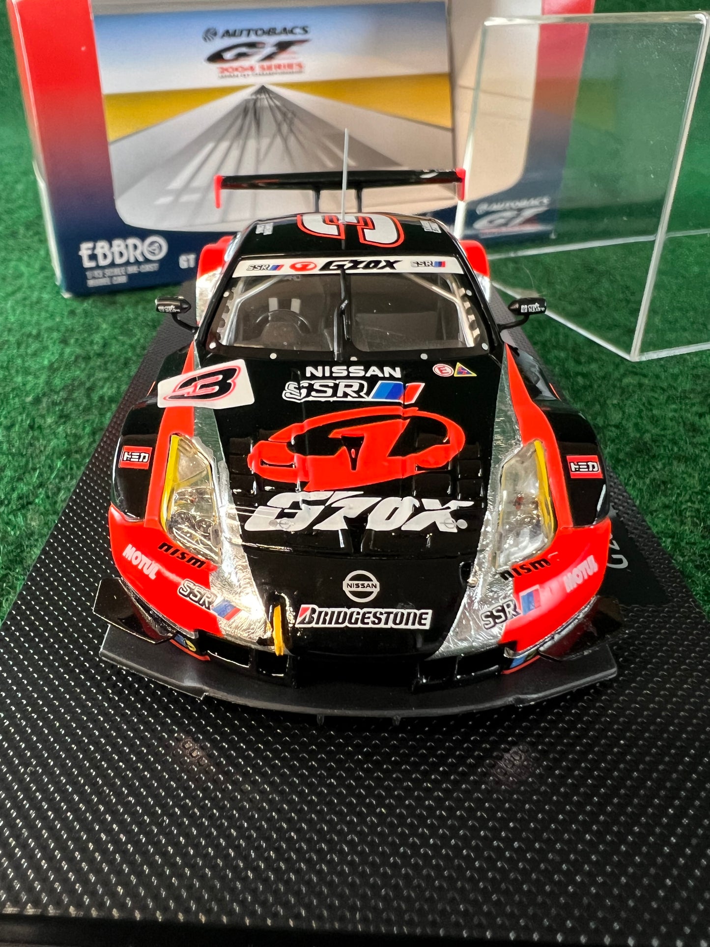 EBBRO - 2004 JGTC Hasemi G’Zox Nissan Fairlady Z 1/43 Scale Diecast