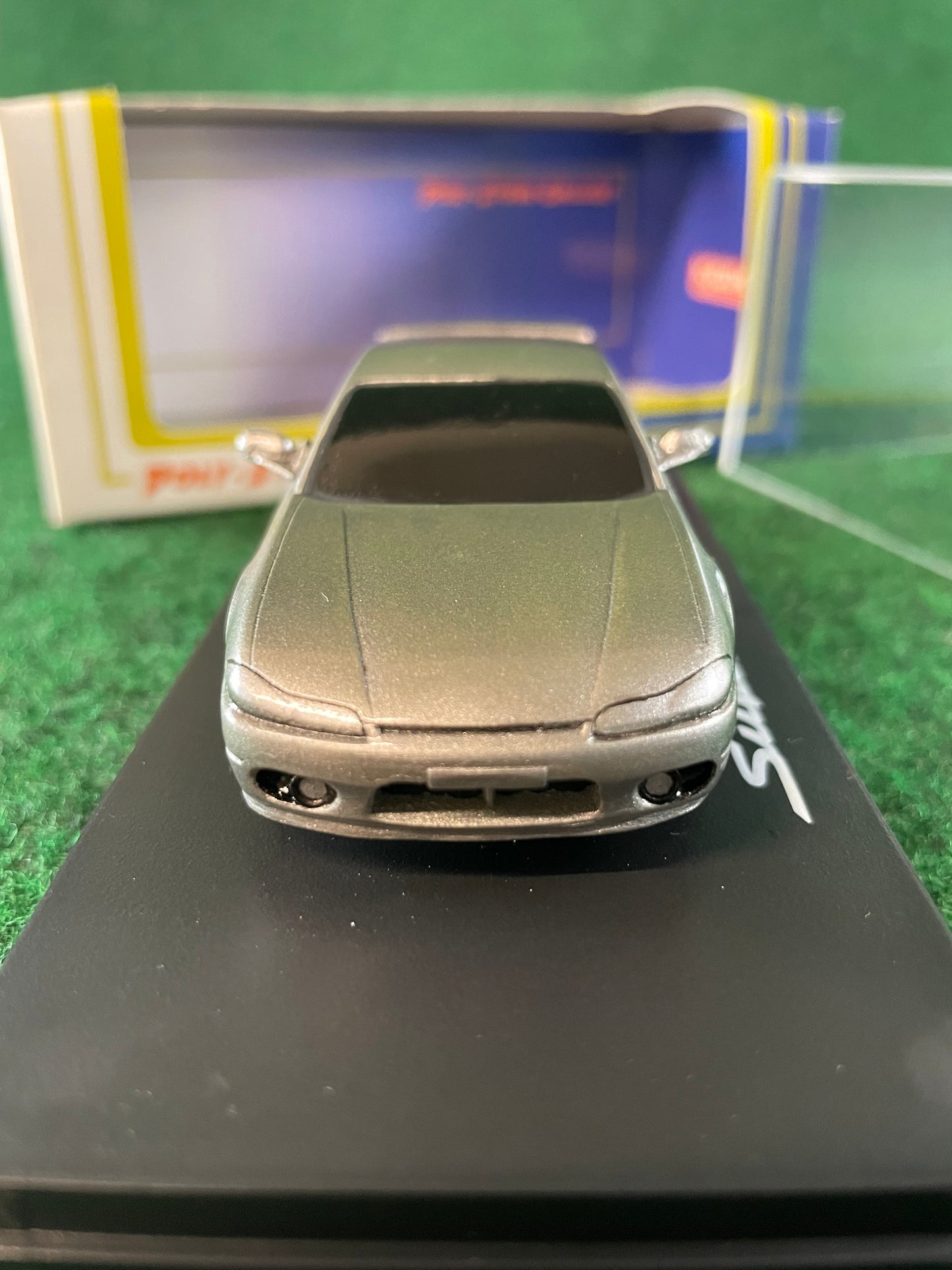 KYOSHO Poly-Stone Gallery Nissan Silvia S15 (Grey) 1/43 Scale Model Diecast Car