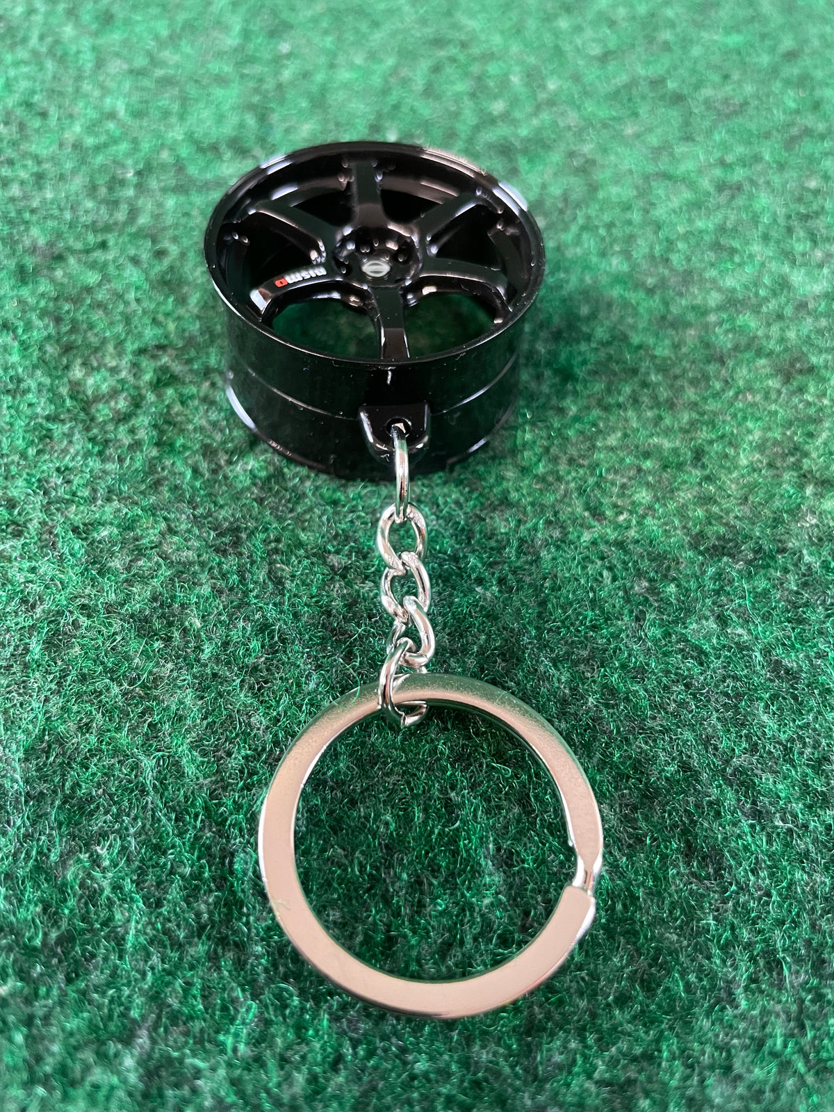TC Juurokuhoi Vending Machine Nissan R35 GT-R NISMO Wheel Keychain