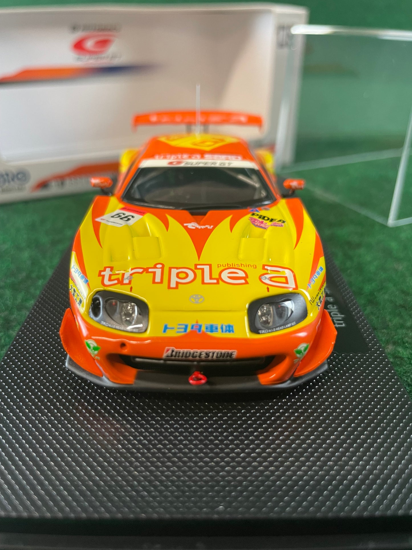 EBBRO -  SuperGT 2006 triple a SARD Toyota Supra No. 66 1/43 Scale Diecast