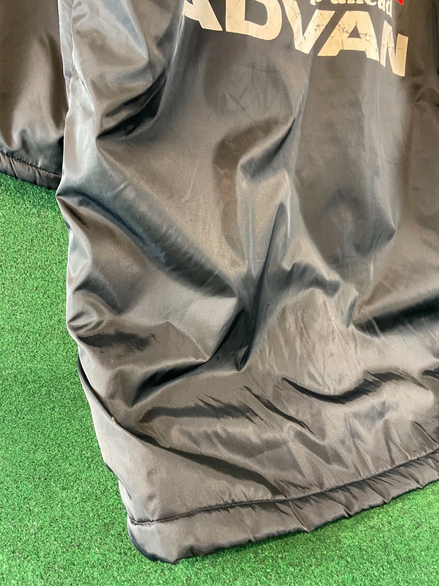 ADVAN - Get a Step Ahead Vintage Black Insulated Bench Coat