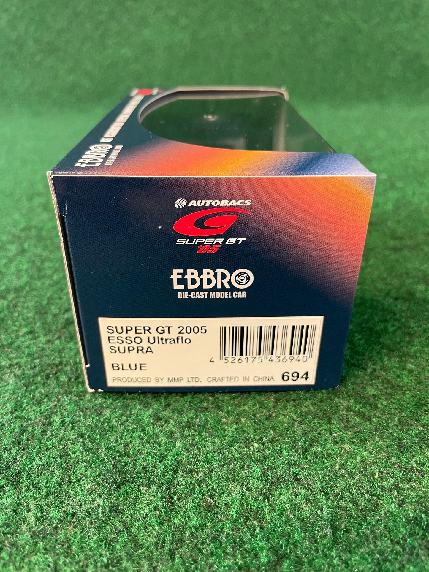 EBBRO Super GT 2005 ESSO Ultraflo Toyota Supra 1/43 Scale Diecast