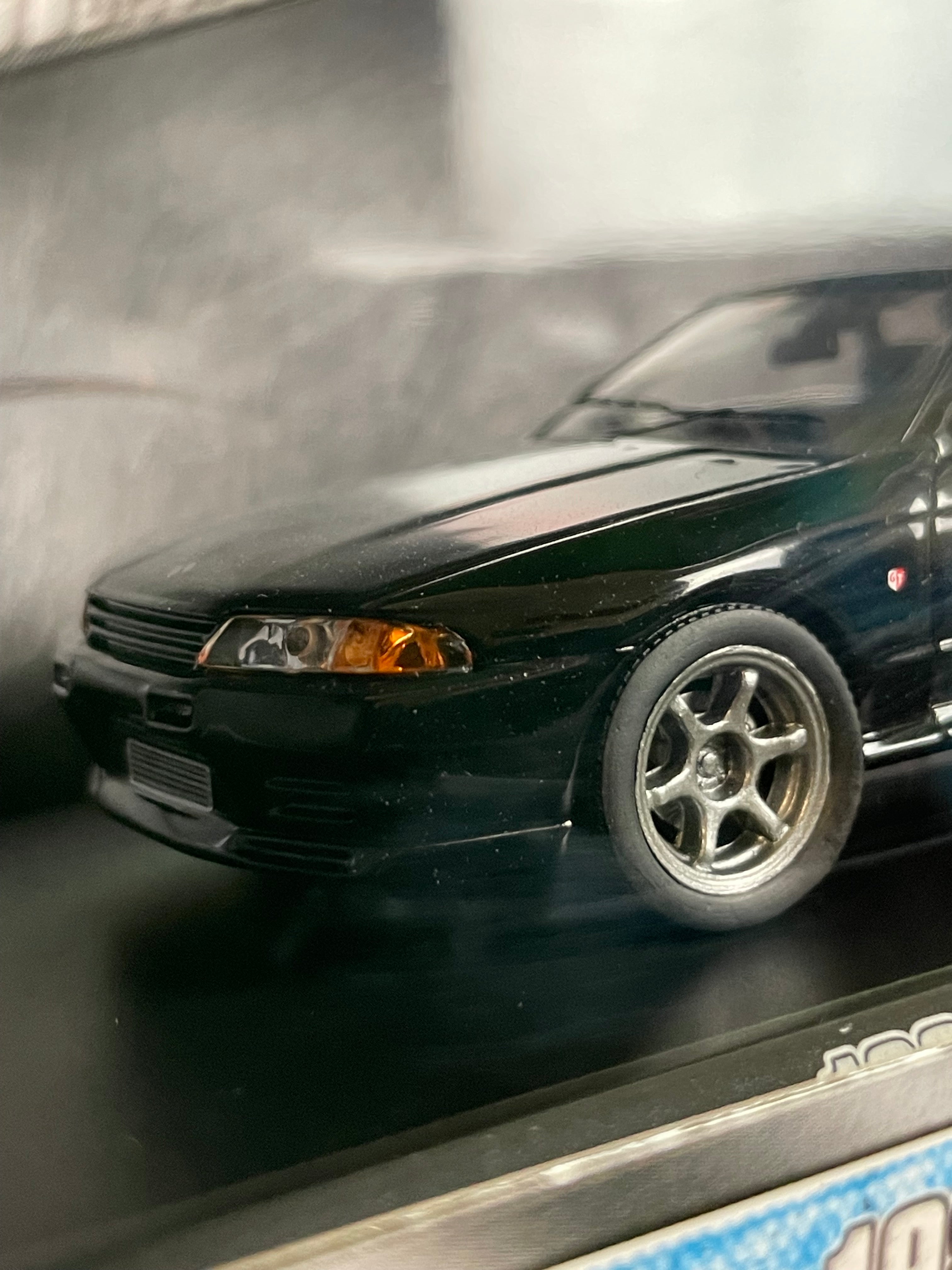 Greenlight - Fast and Furious Nissan Skyline R32 GT-R 1/43 Scale