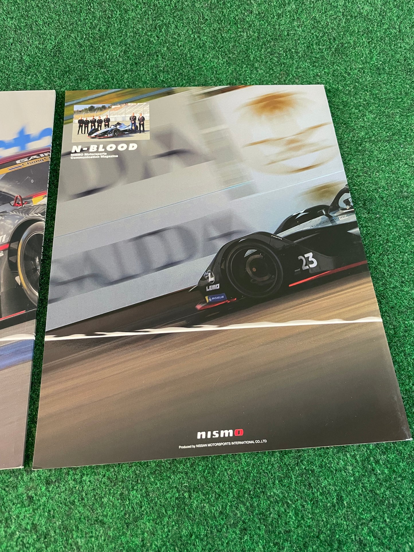 N-Blood - Nissan Nismo Motorsports Communication Magazine Set - No. 80 & 81