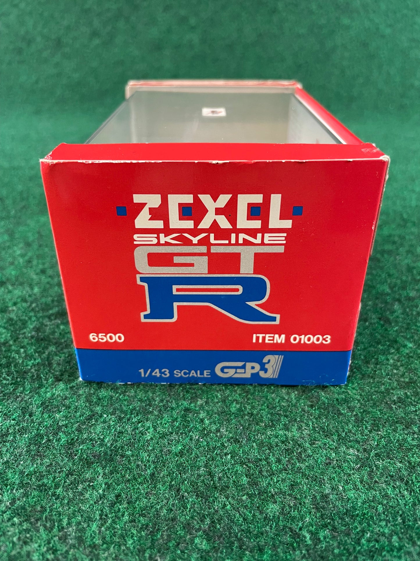 ROSSO - Zexel No. 2 Nissan Skyline R32 GT-R (2) 1/43 Scale Model Car