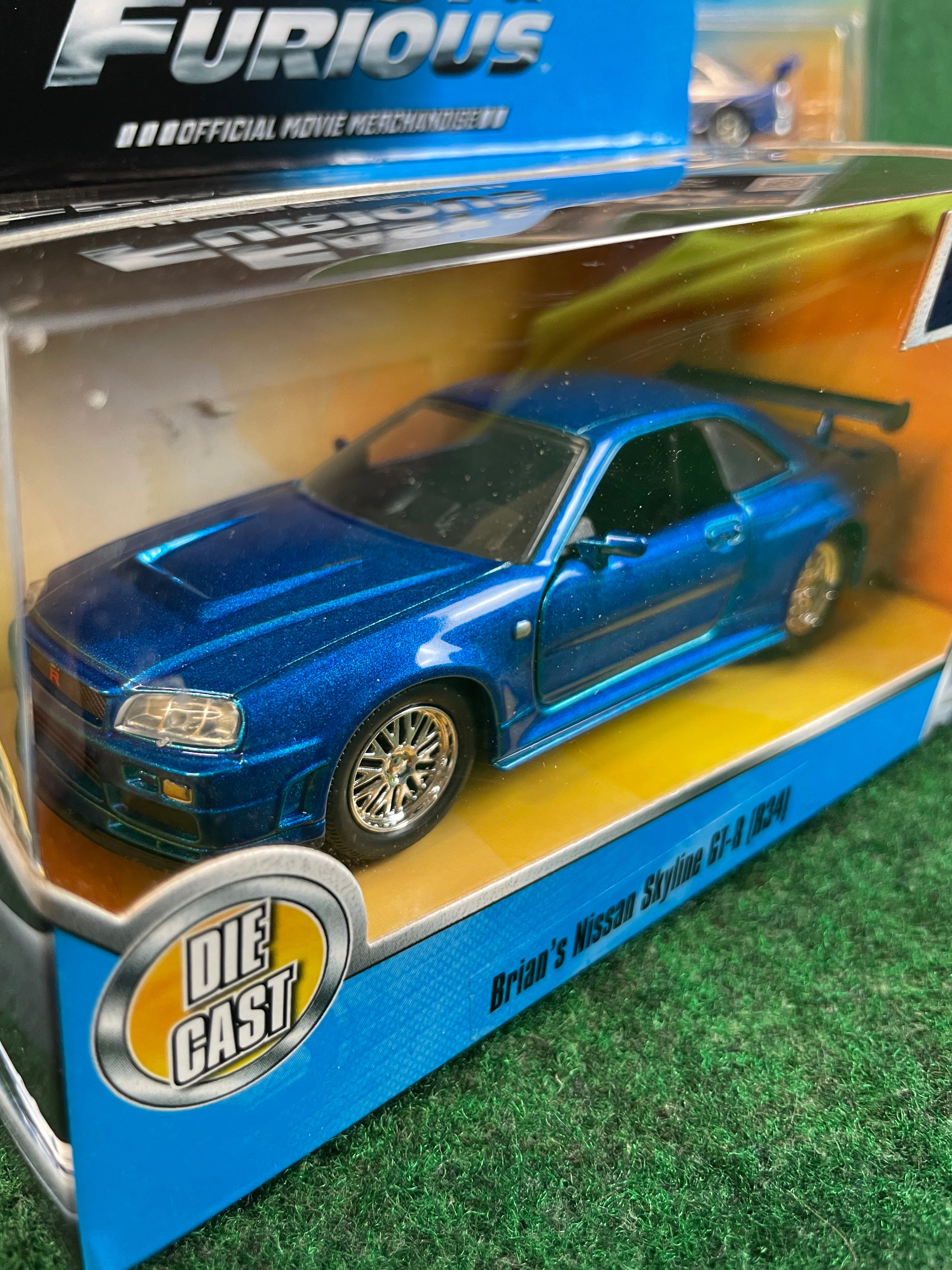 Jada Toys - Fast and Furious Nissan Skyline R34 GT-R Diecast Set