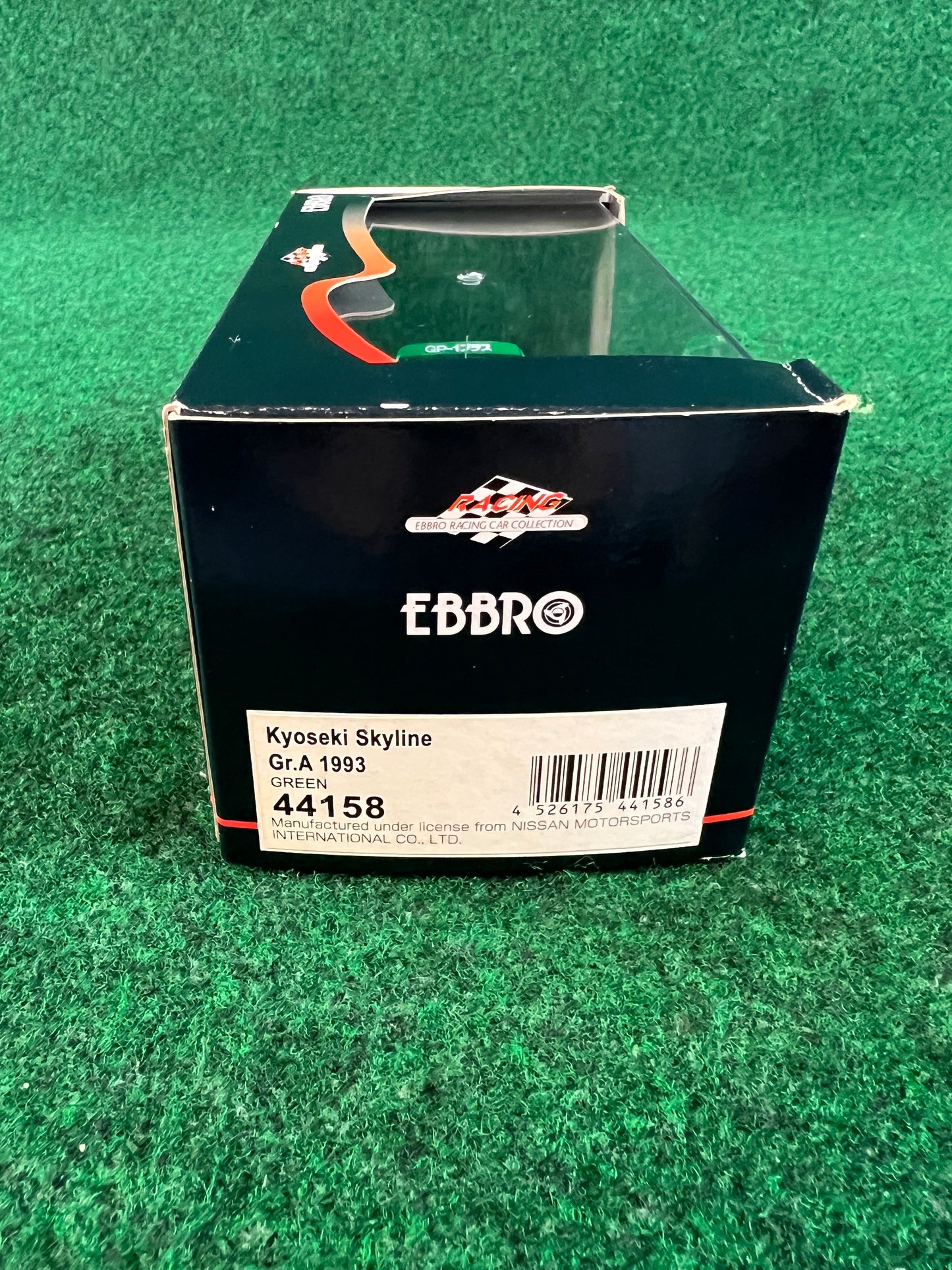 EBBRO Racing Collection Kyoseki 1993 Nissan Skyline R32 GTR 1/43 Scale Diecast