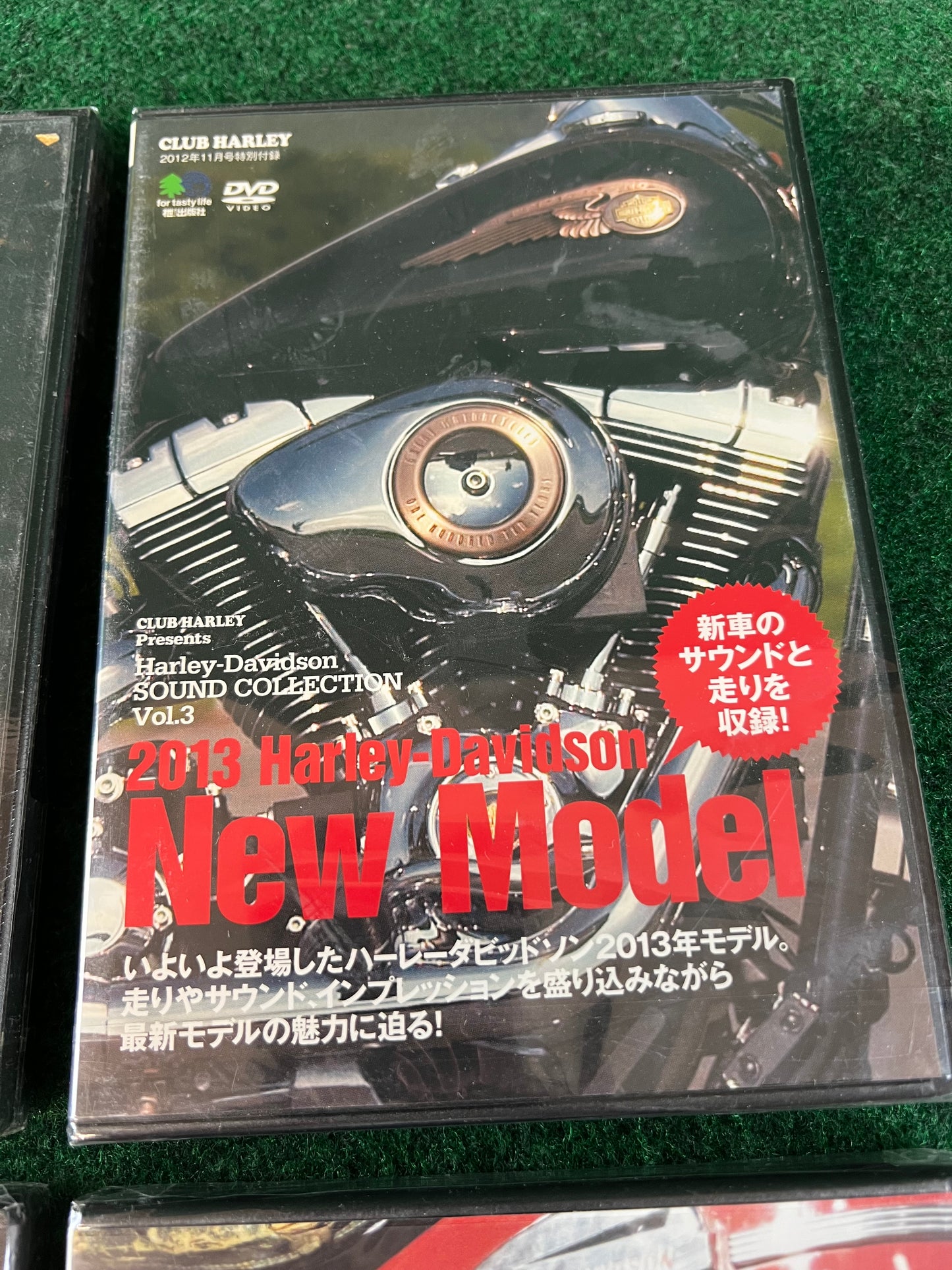Nagasaki, Japan - Harley Festival 2000 Volunteer Staff Windbreaker Jacket & DVD Set