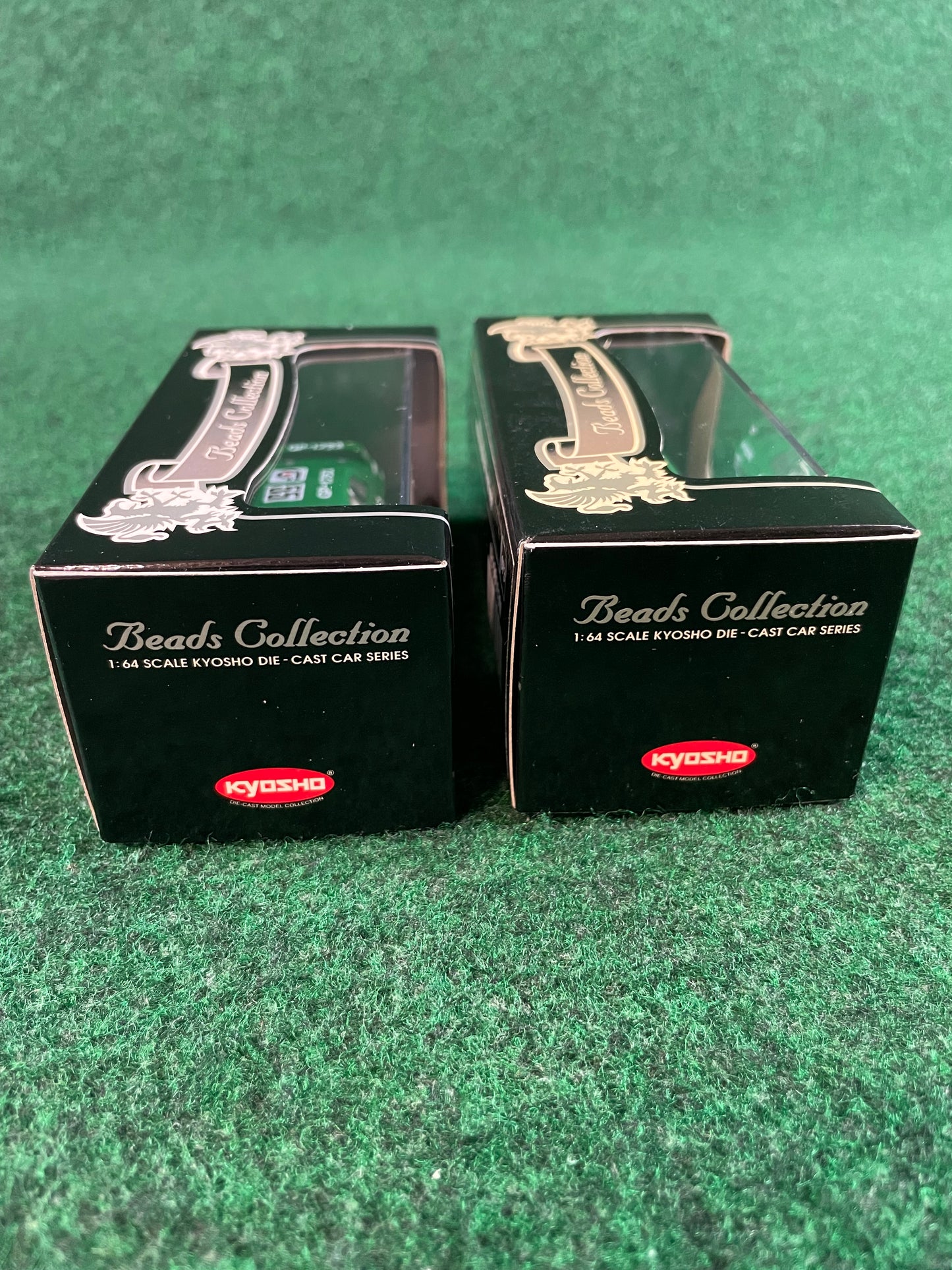 KYOSHO - Beads Collection 1992 & 1993 Kyoseki GP-1 Plus Nissan Skyline R32 GT-R 1/64 Scale Diecast Set