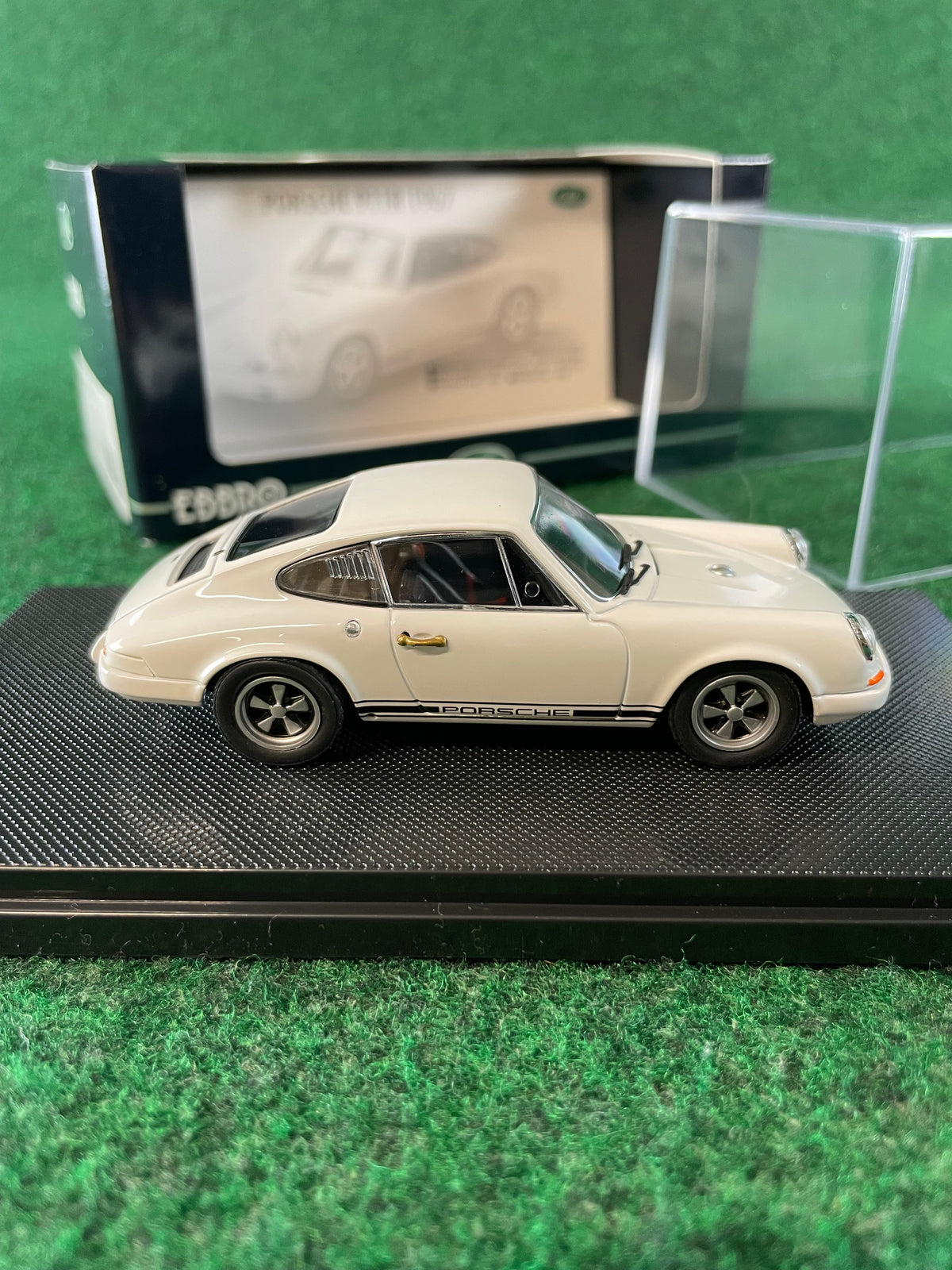 EBBRO Oldies - 1967 Porsche 911R White 1/43 Scale Diecast
