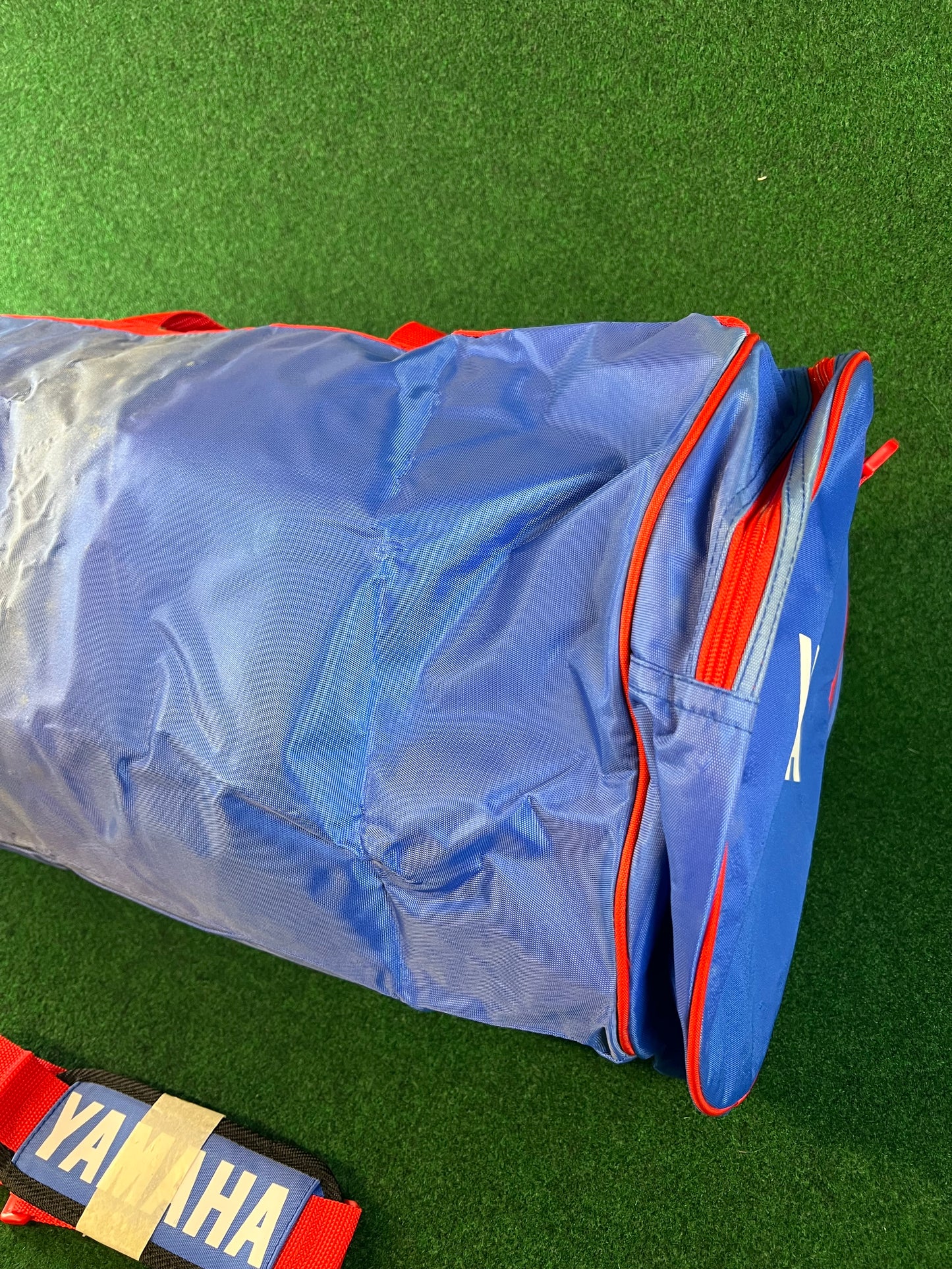 YAMAHA - Large Duffle Travel Gear Shoulder Bag