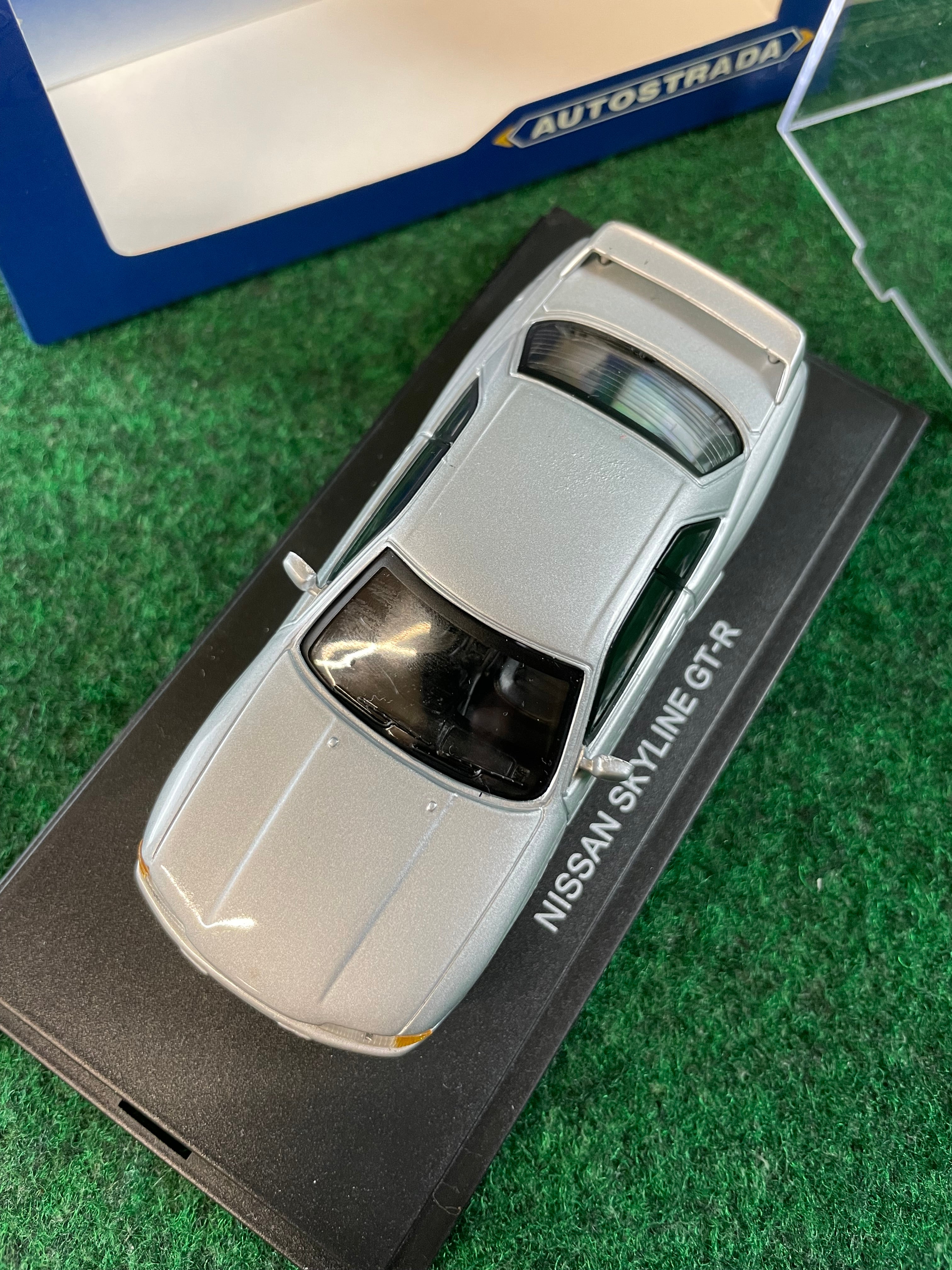 Autostrada - Nissan Skyline R32 GT-R (Silver) 1/43 Scale Diecast
