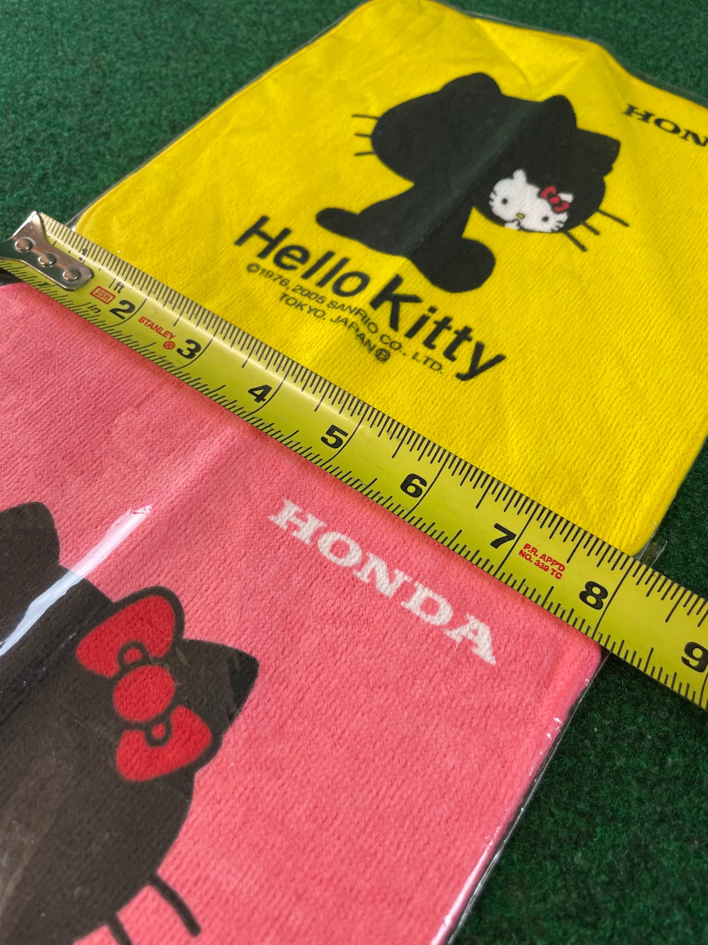 Hello Kitty & HONDA Collaboration Mini Microfiber Towel Set