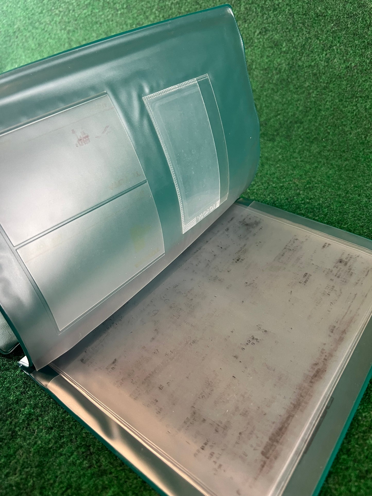 Toyota - Aichi Toyota Japanese Dealership Document Folder Case Set