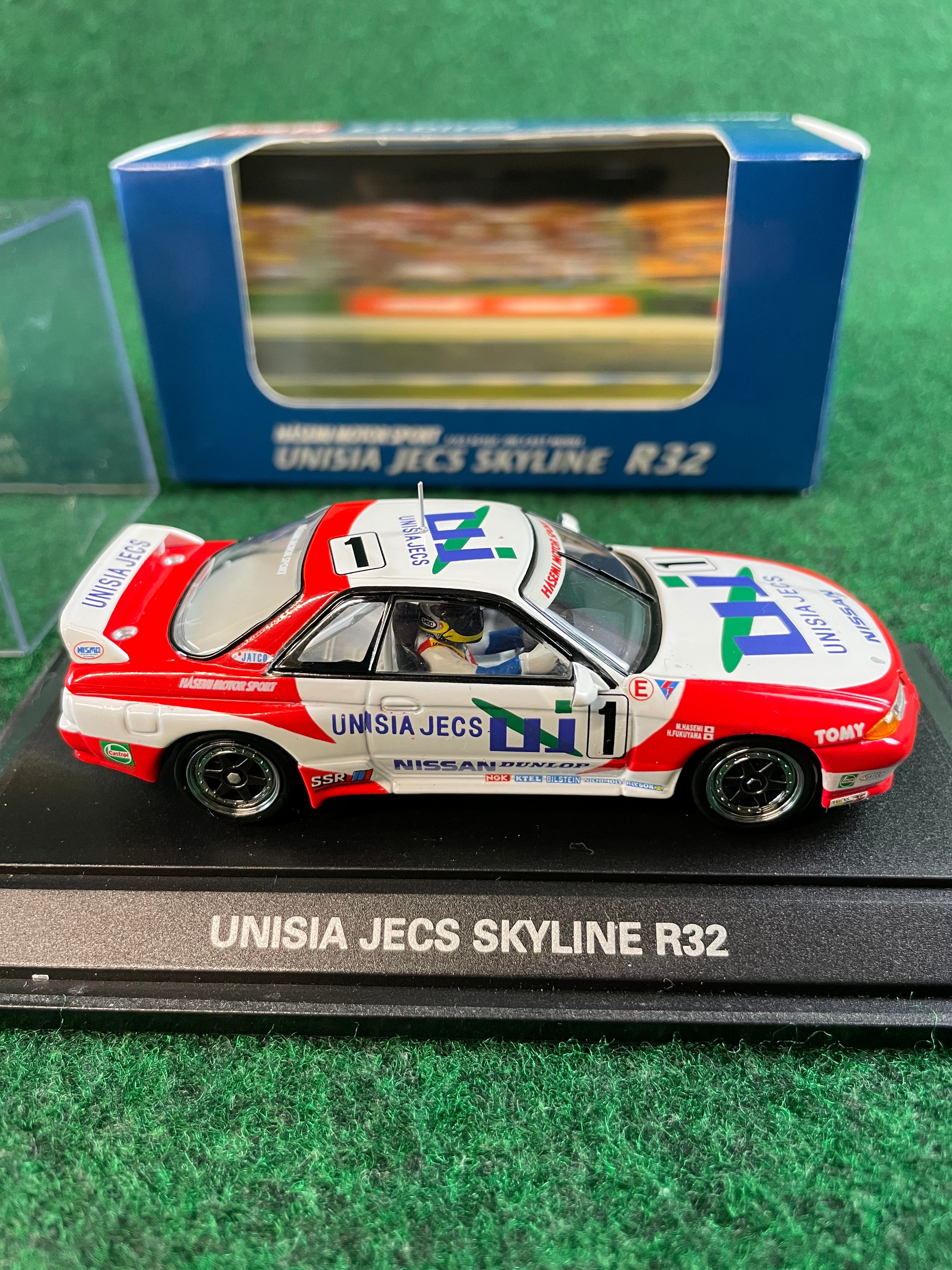 EBBRO Tomy - Hasemi Motor Sport Unisia JECS Group A Nissan Skyline
