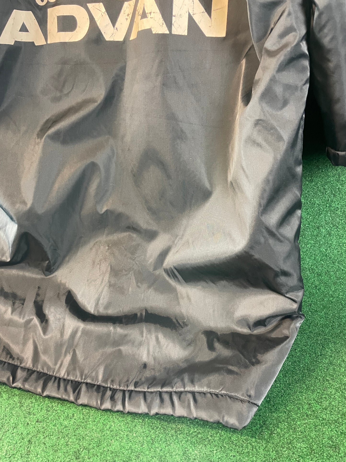 ADVAN - Get a Step Ahead Vintage Black Insulated Bench Coat