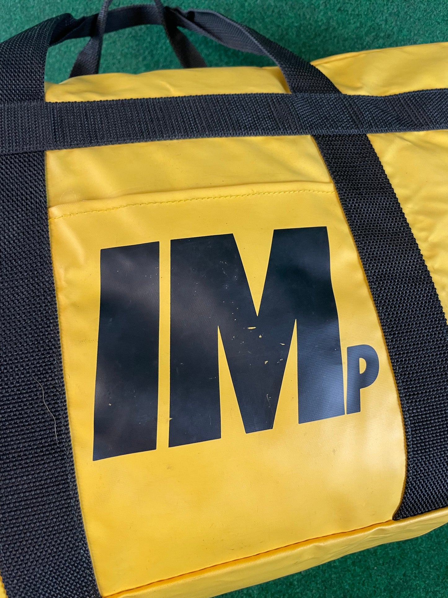 DUNLOP - Vintage Yellow Duffel Travel Bag