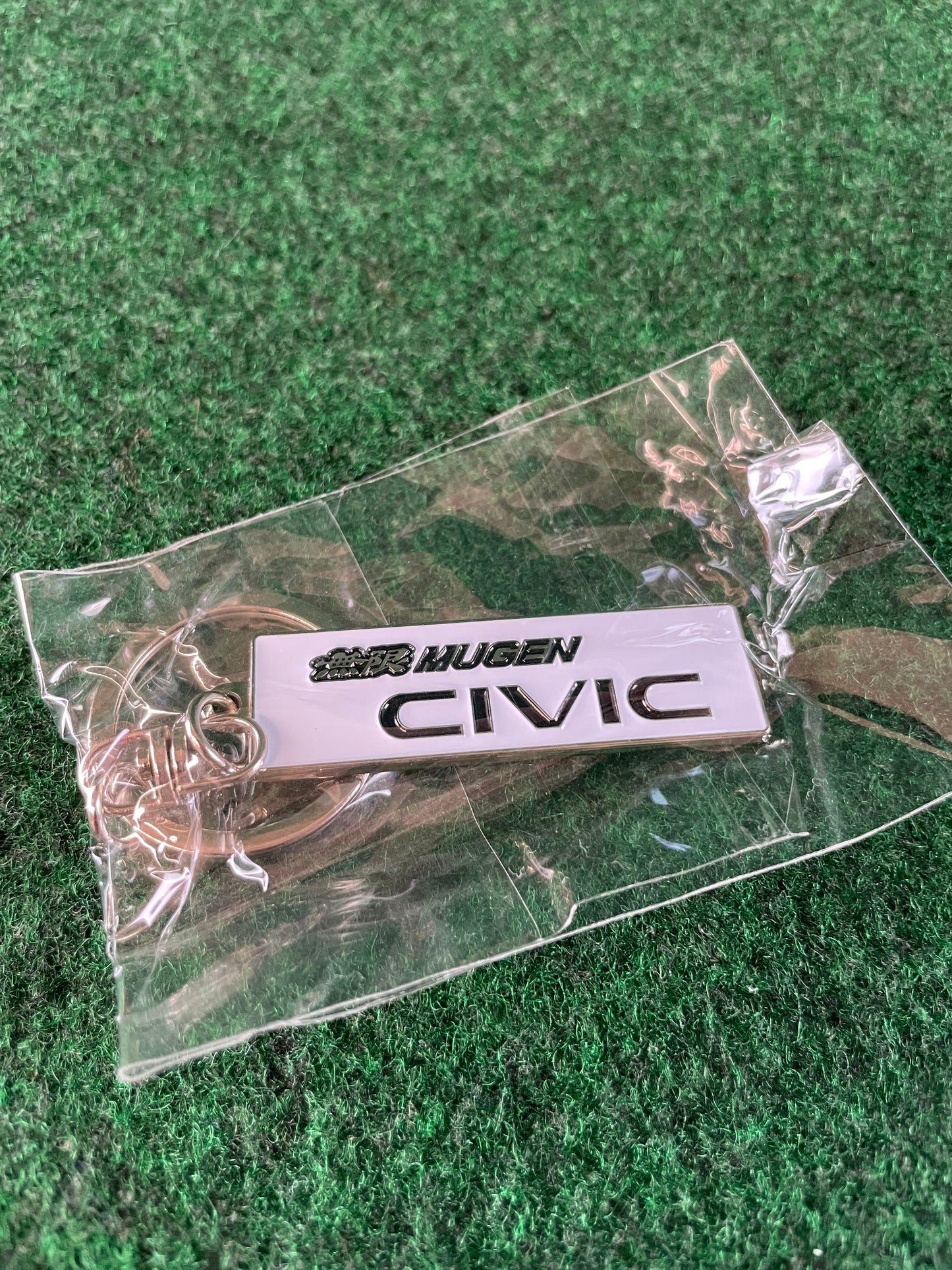 TC Juurokuhoi Vending Machine - Honda Civic Metal Logo Keychain