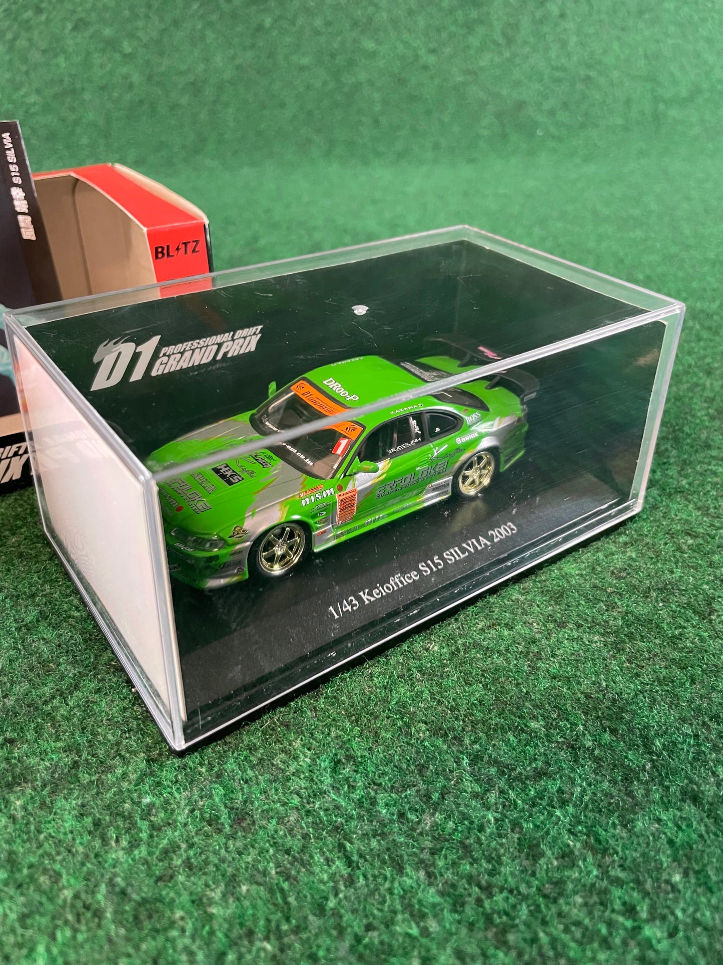 DISM D1 Grand Prix Memorial - 2003 Kei Office Nissan Silvia S15 #1 Car 1/43 Scale Diecast