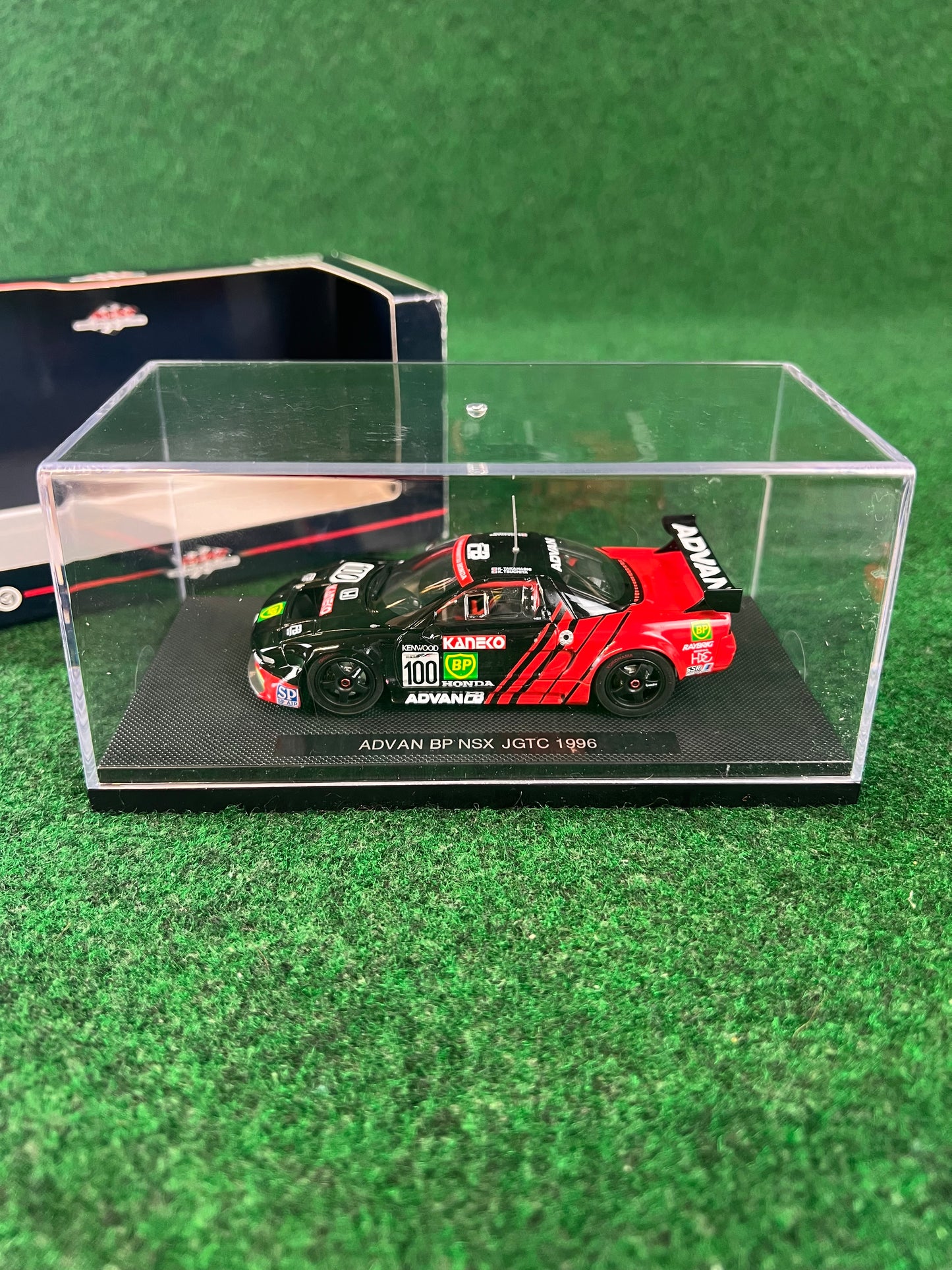 EBBRO Racing Collection - Advan BP JGTC 1996 Honda NSX 1/43 Scale Diecast